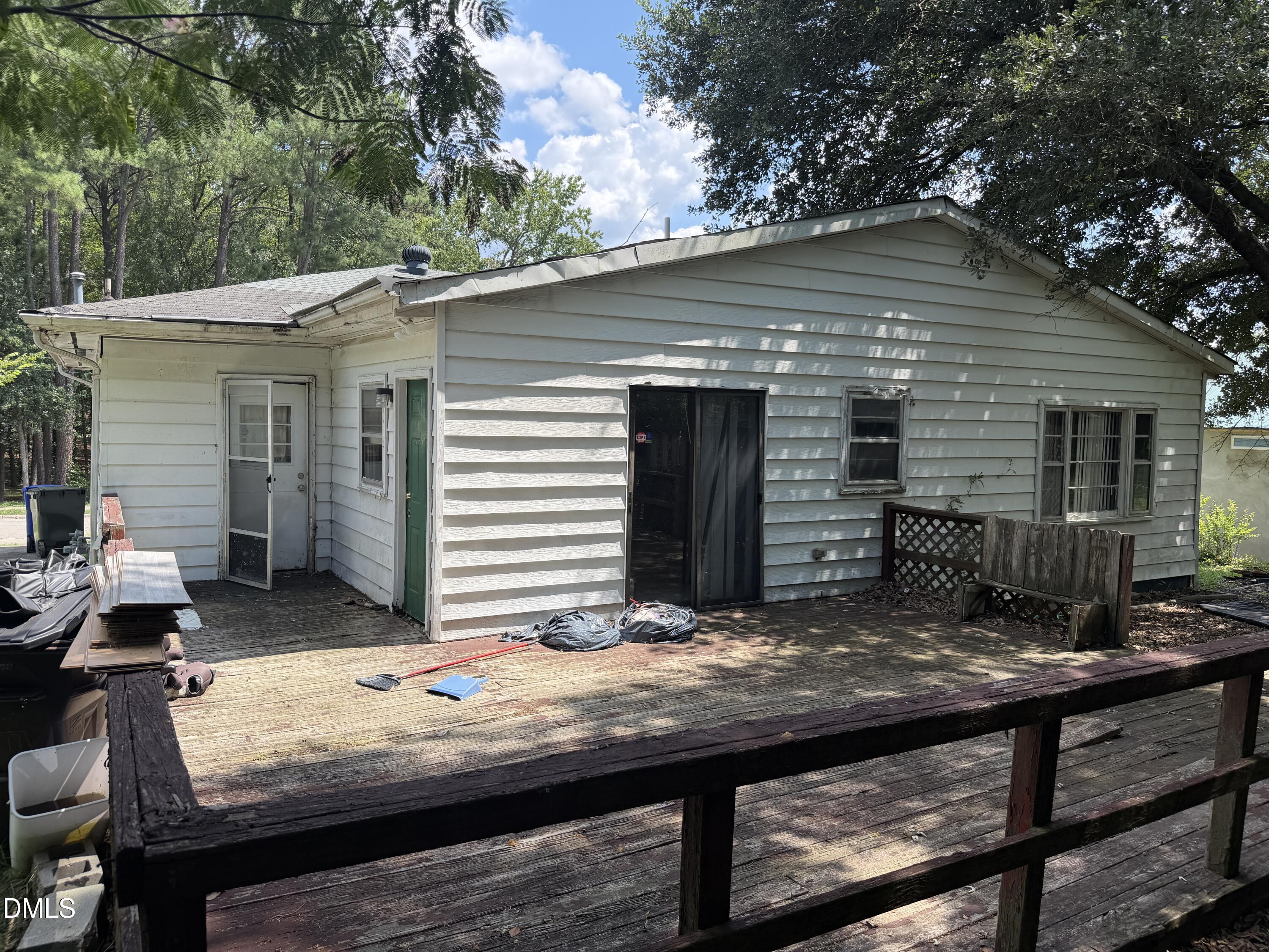 2404 Chapin Street Property Photo 2