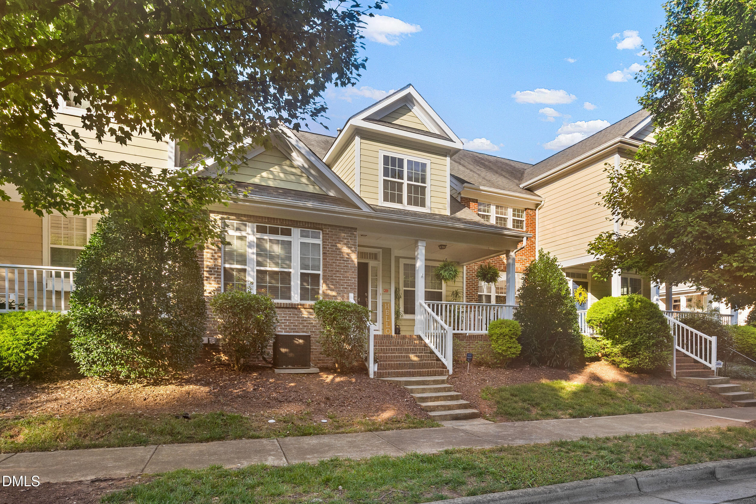 1104 Palace Garden Way Property Photo 1
