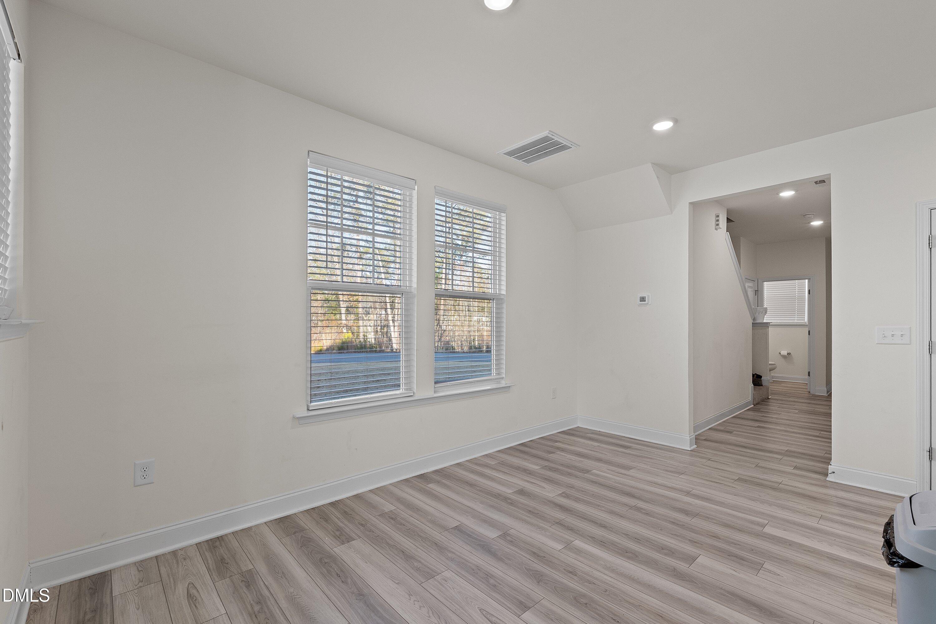 389 Channel Drop Drive Property Photo 18