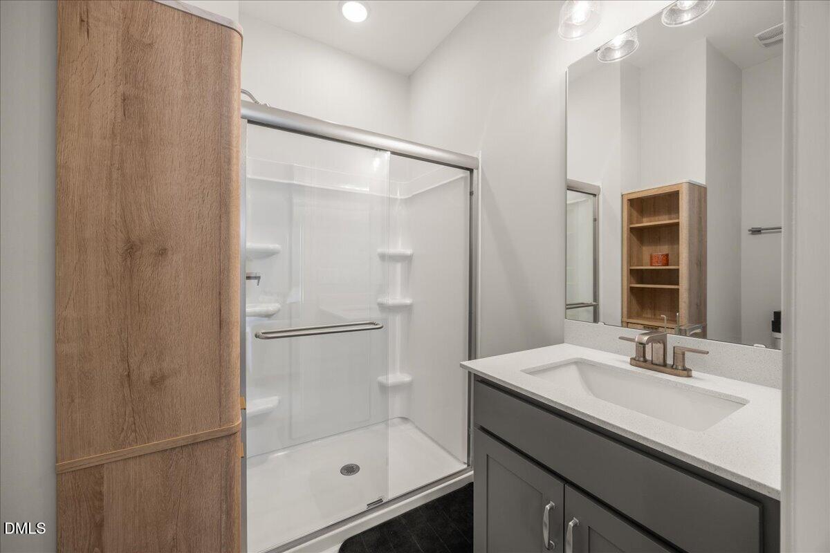 1418 Grove Village Road Property Photo 6