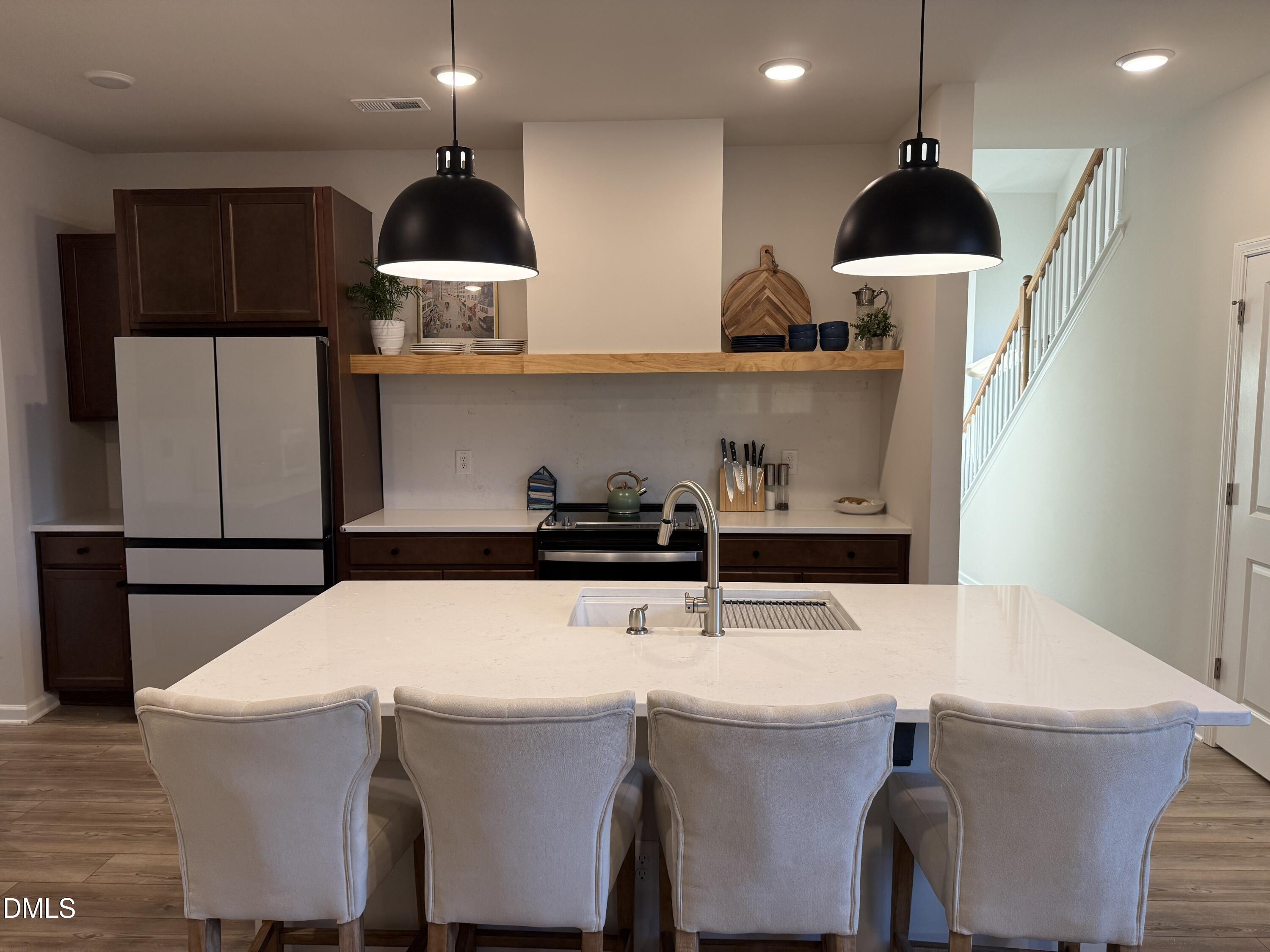 128 Umbrella Way Property Photo 9