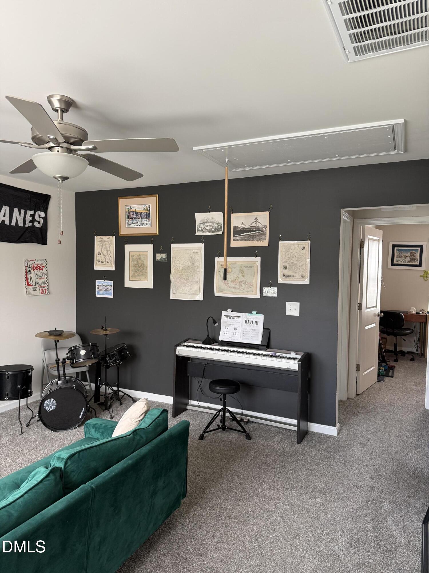 128 Umbrella Way Property Photo 26