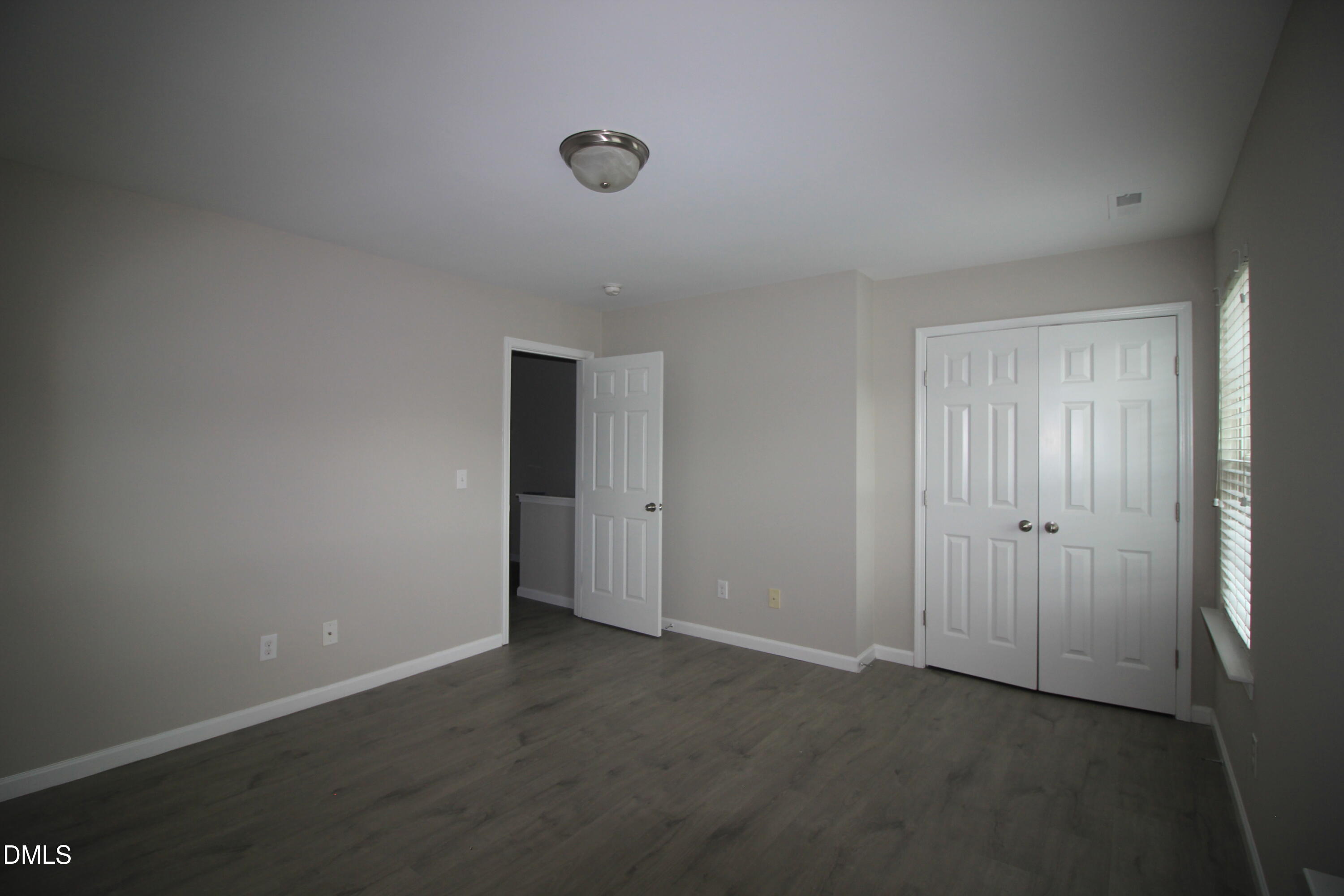 405 Stone Flower Lane Property Photo 13