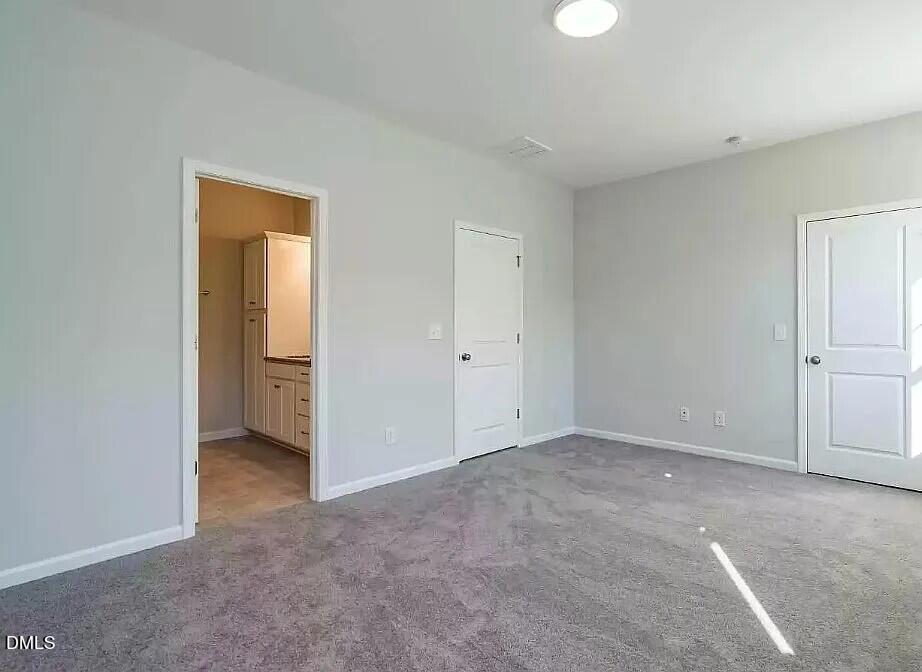 1009 Commack Drive Property Photo 10