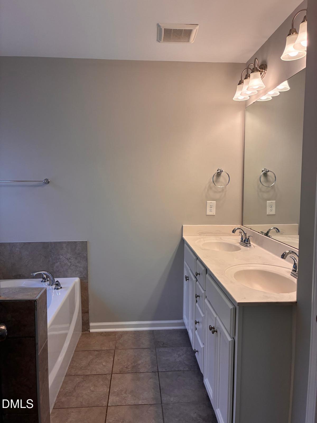 112 W Copenhaver Drive Property Photo 14
