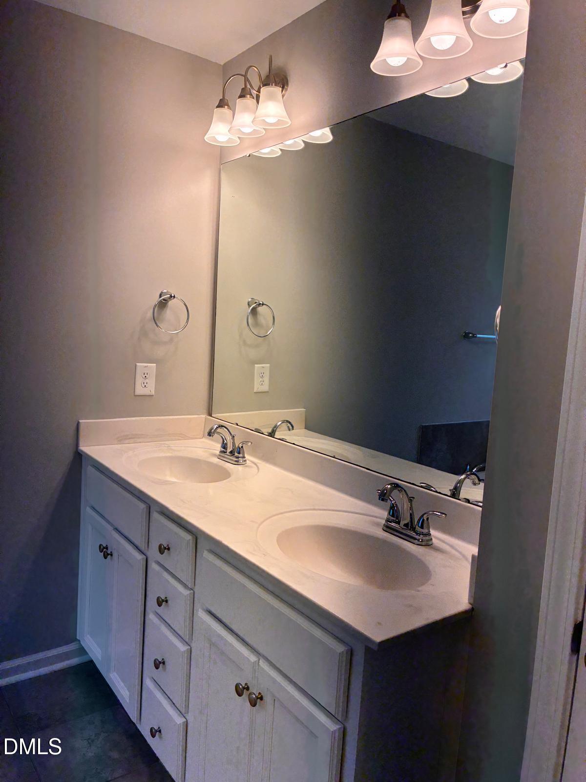 112 W Copenhaver Drive Property Photo 22