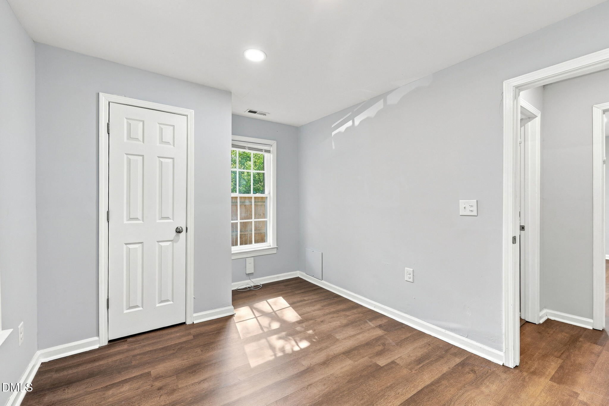 2810 Ashe Street Property Photo 11