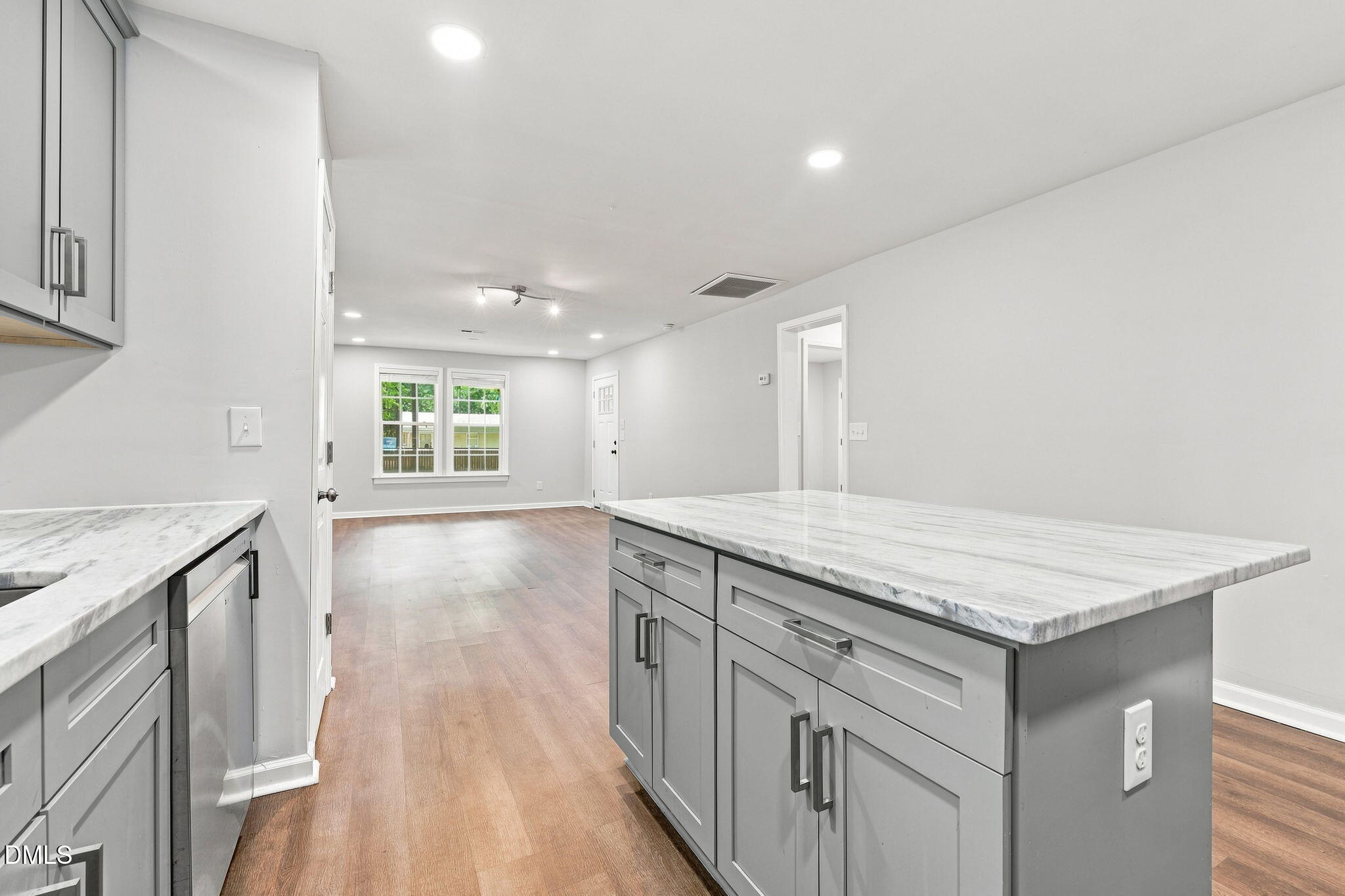 2810 Ashe Street Property Photo 14
