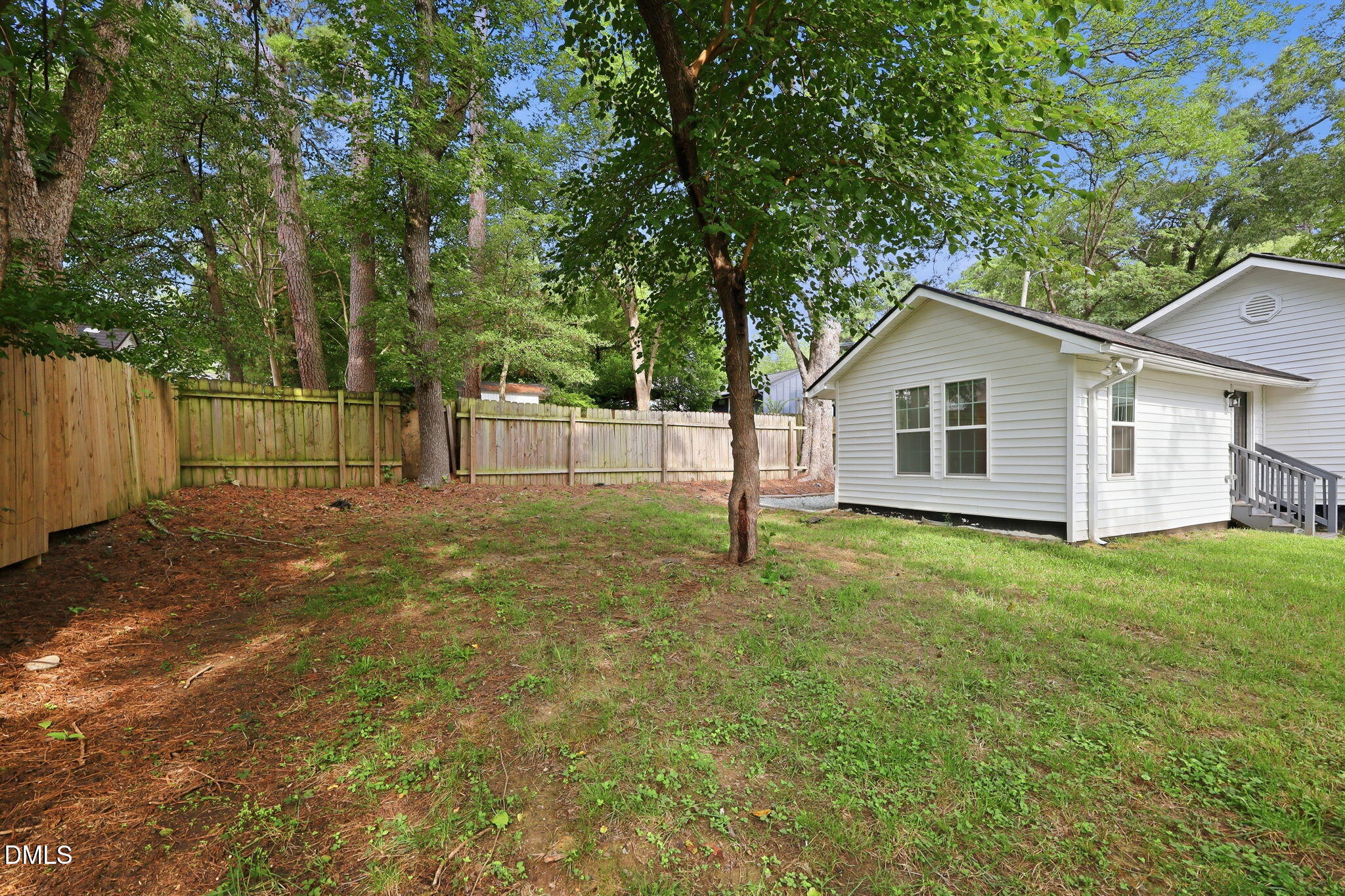 2810 Ashe Street Property Photo 23