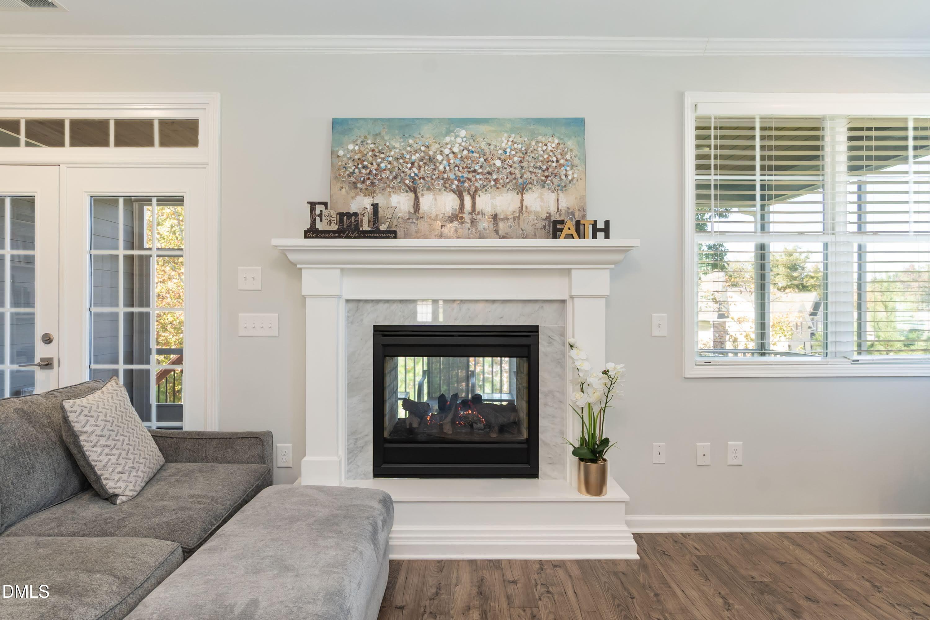 1009 Crescent Moon Court Property Photo 12