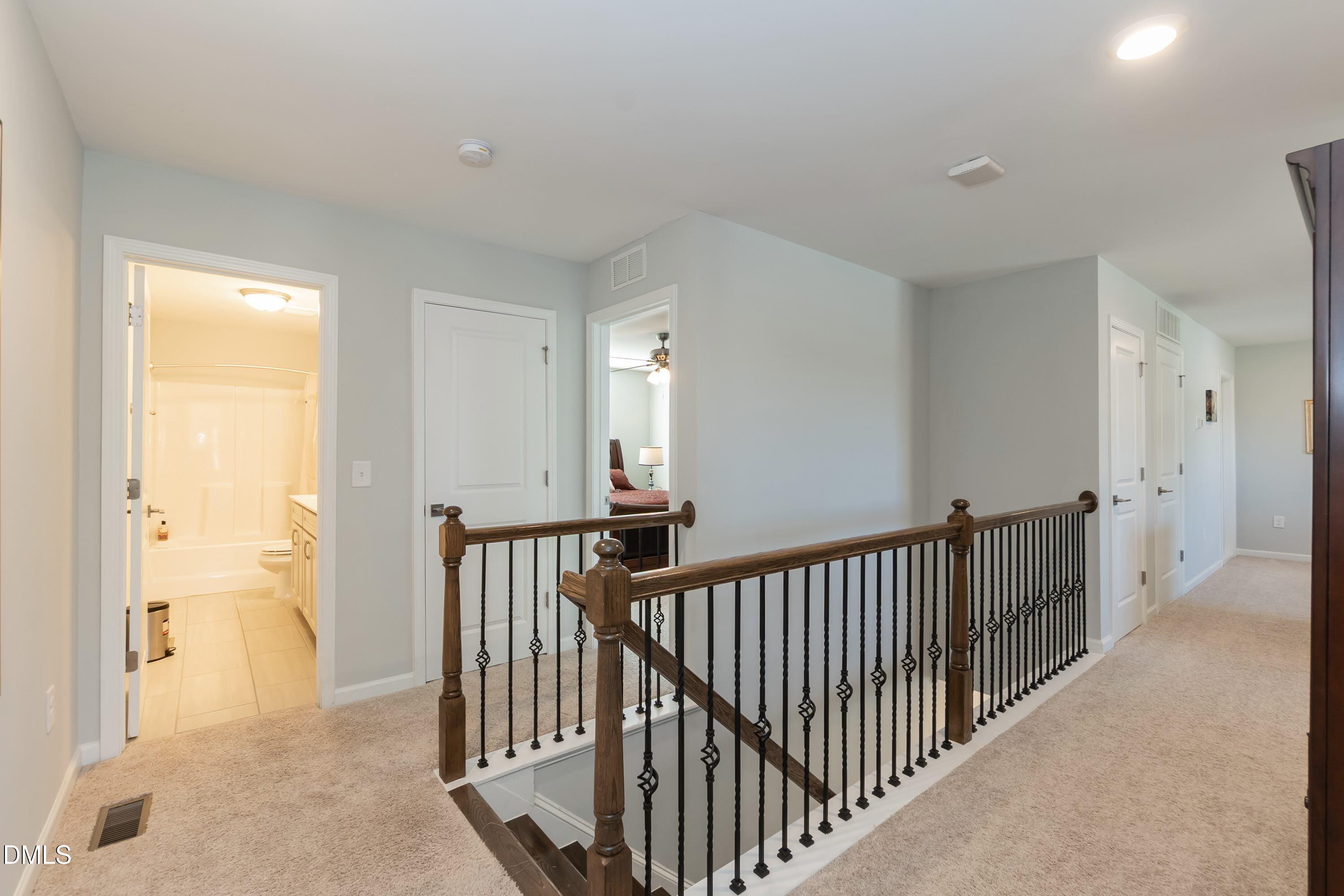 1009 Crescent Moon Court Property Photo 22