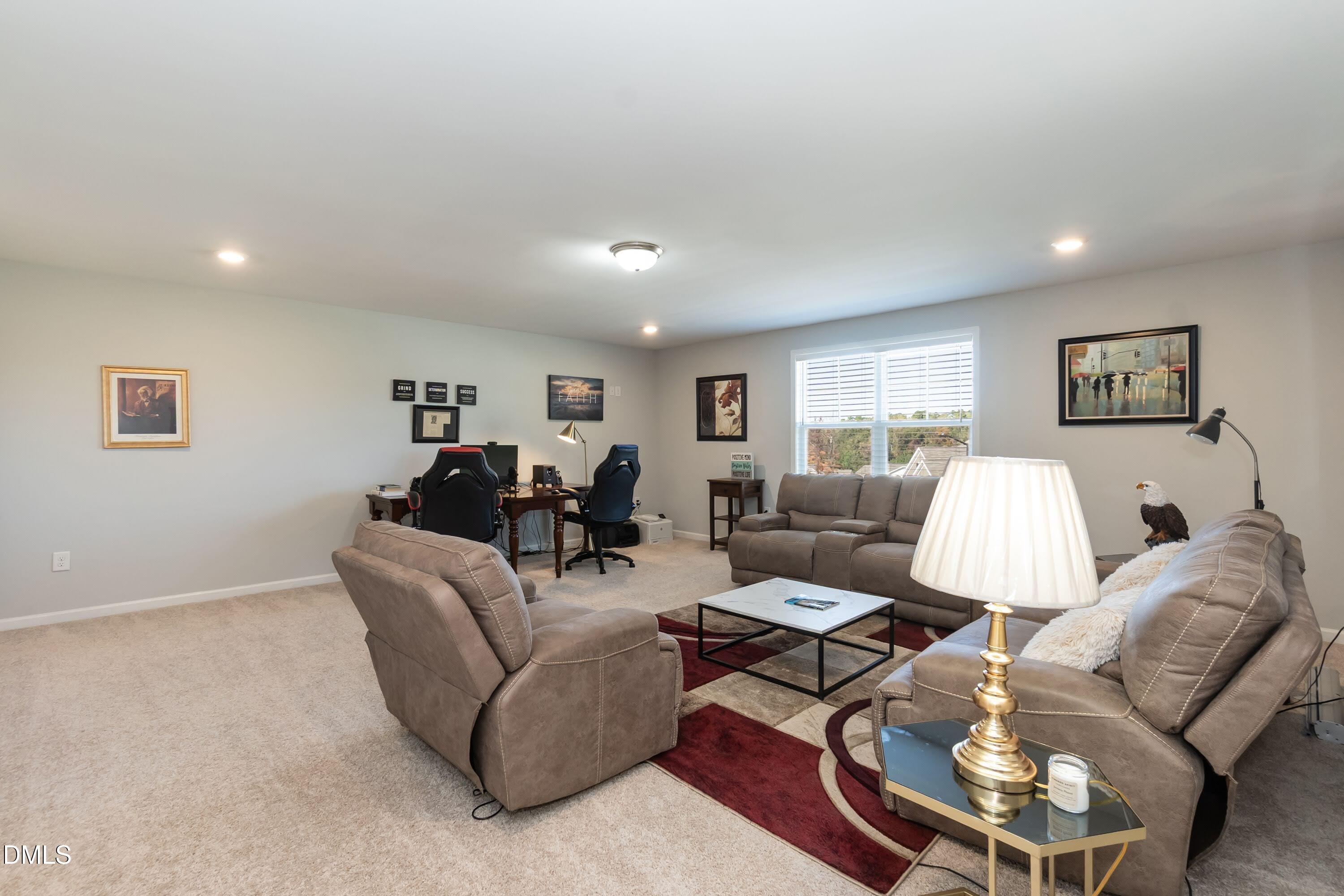 1009 Crescent Moon Court Property Photo 26
