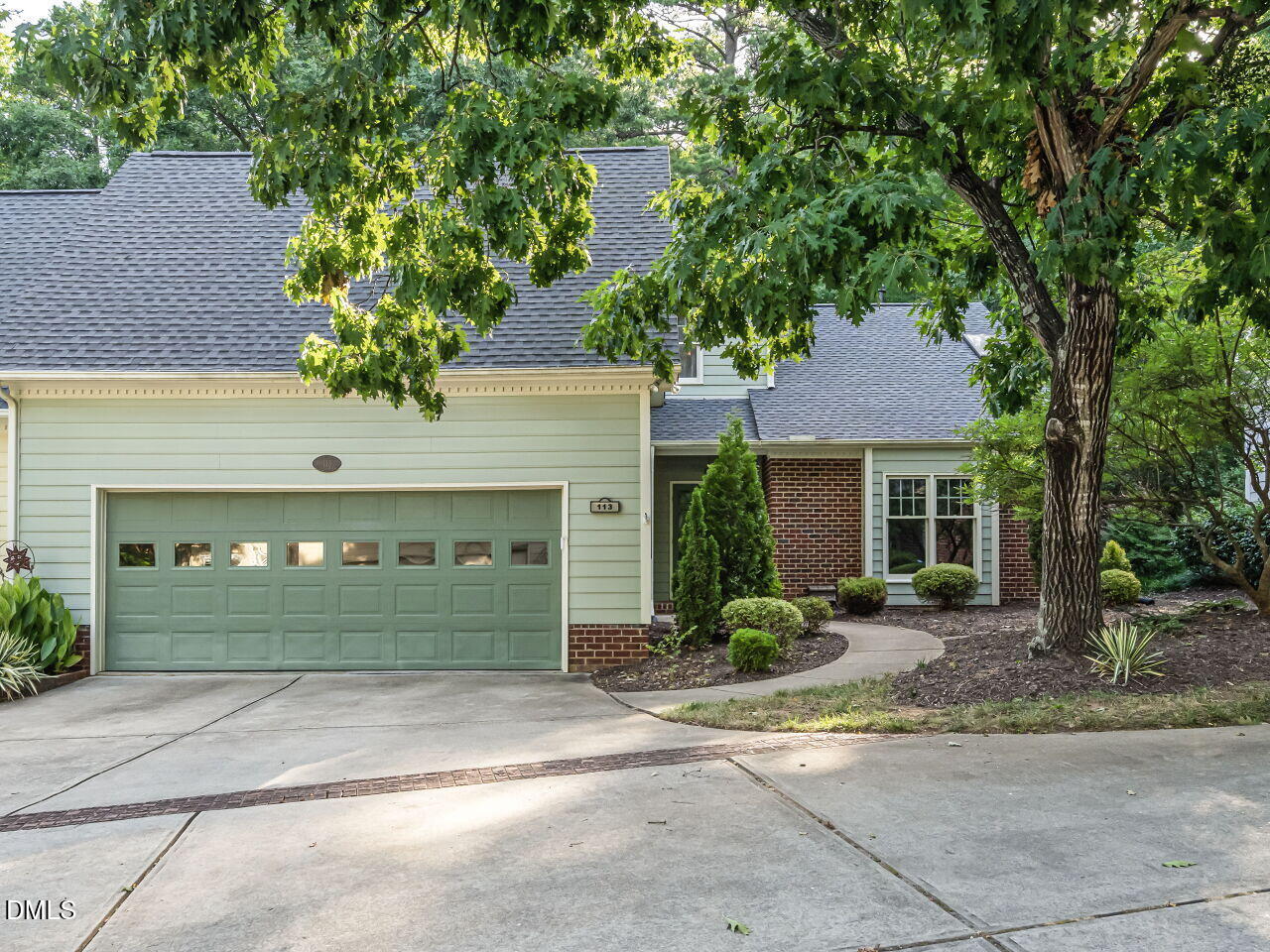 113 Prestwick Pl Place Property Photo 1
