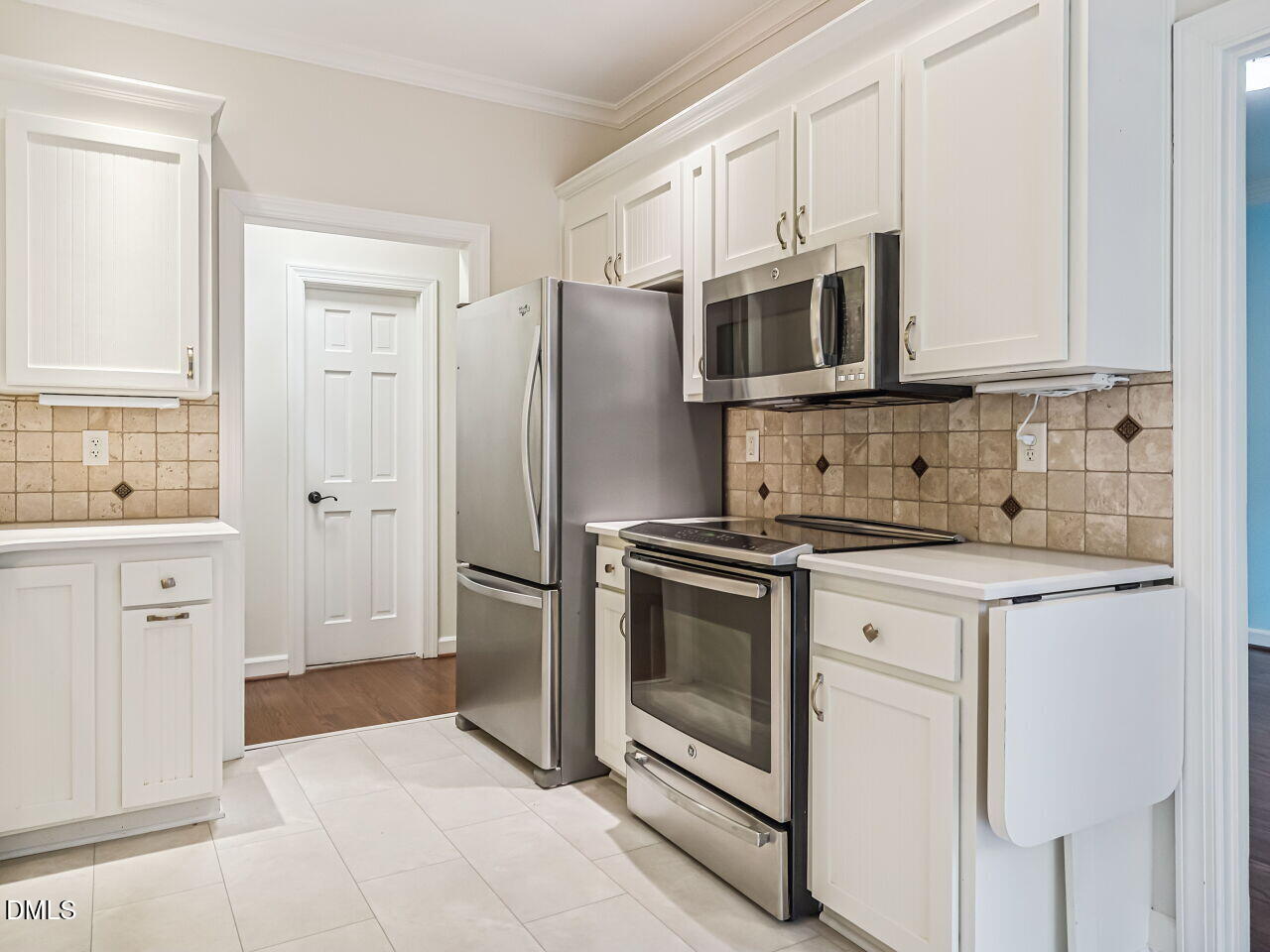 113 Prestwick Pl Place Property Photo 11