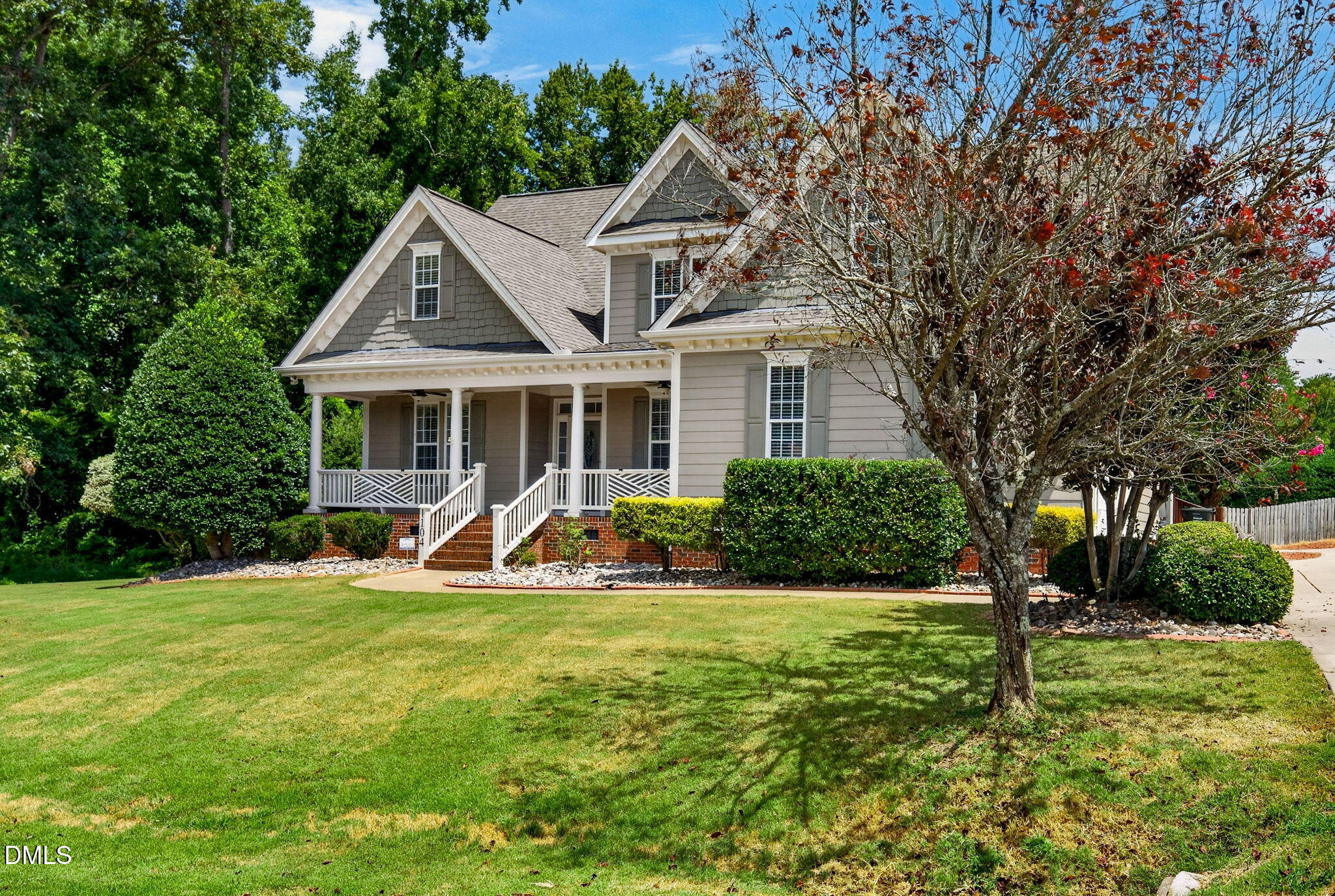 1104 Tavernier Knoll Lane Property Photo 5
