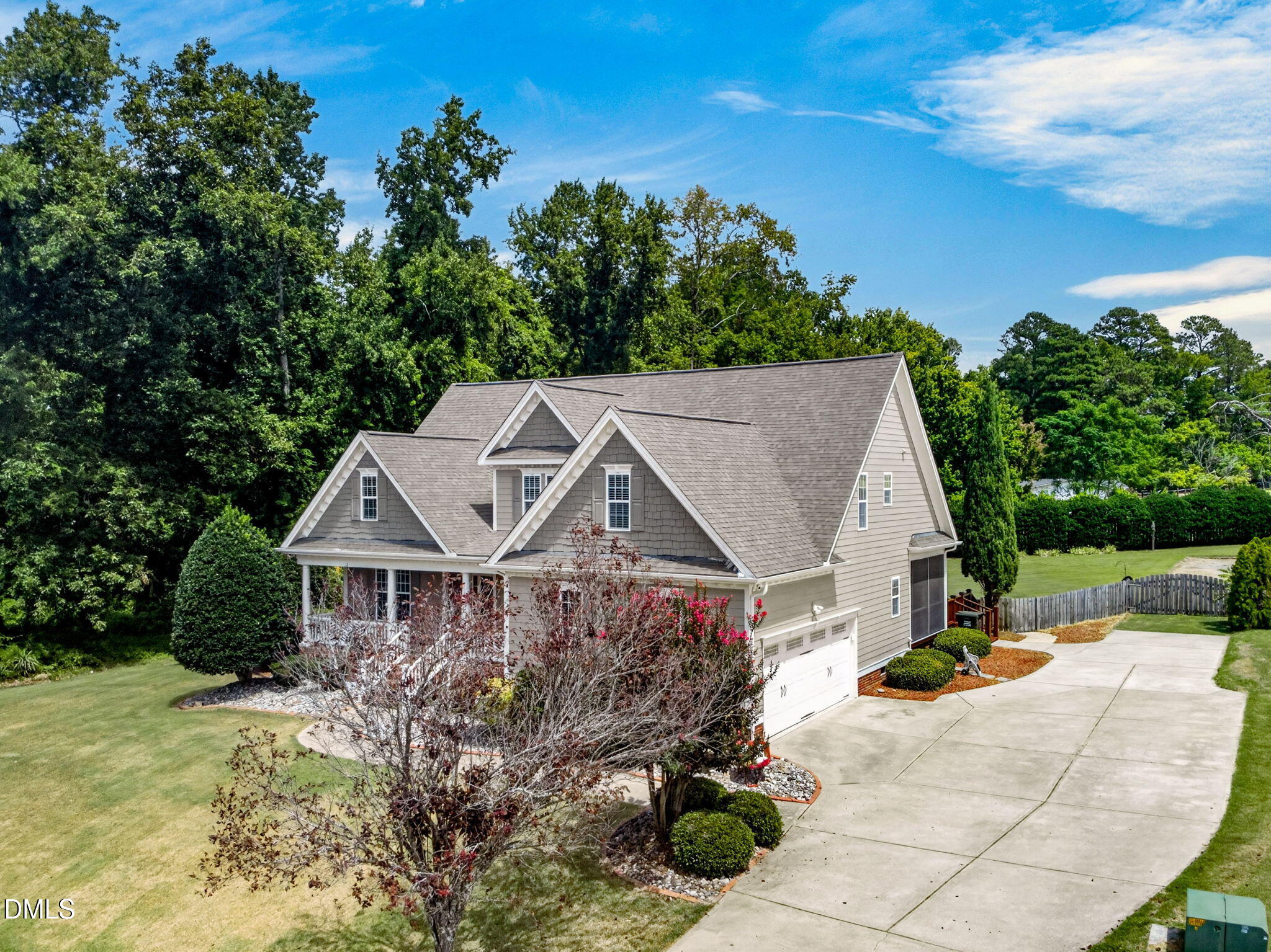 1104 Tavernier Knoll Lane Property Photo 7