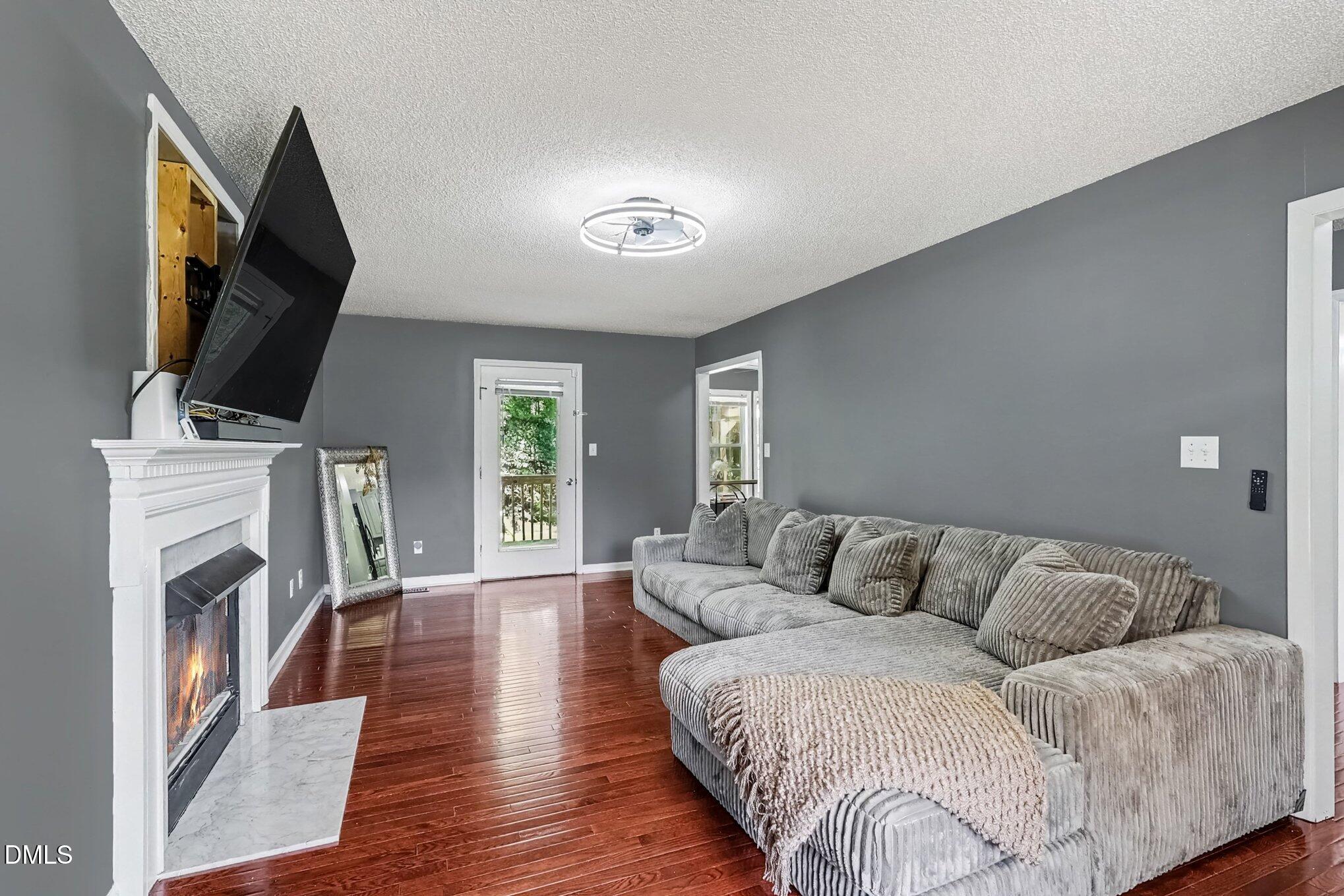 1001 Yopon Court Property Photo 4