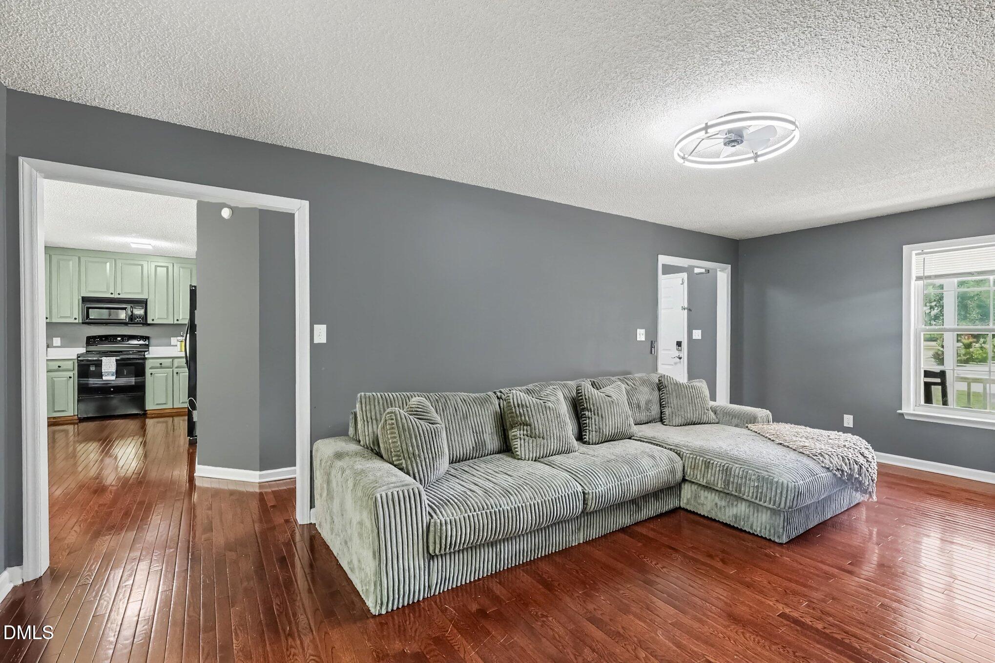 1001 Yopon Court Property Photo 5
