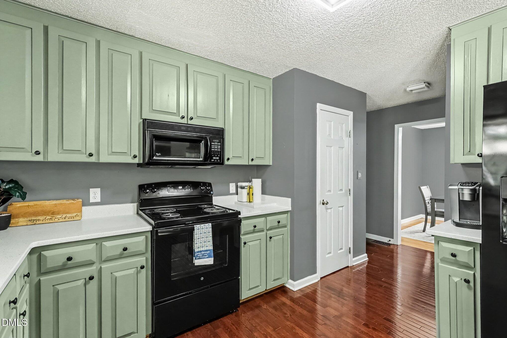 1001 Yopon Court Property Photo 7