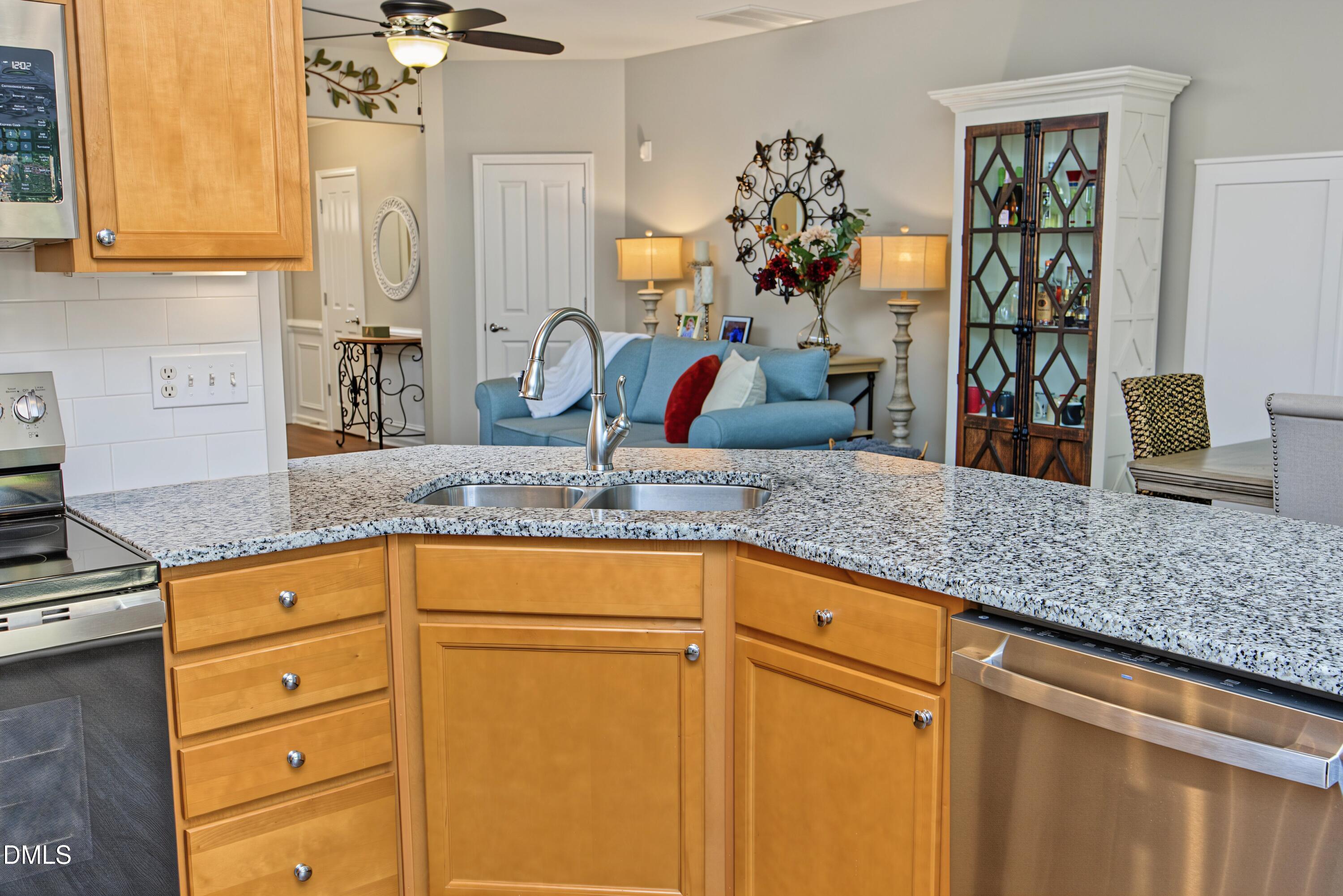 8618 Redcrest Place Property Photo 13