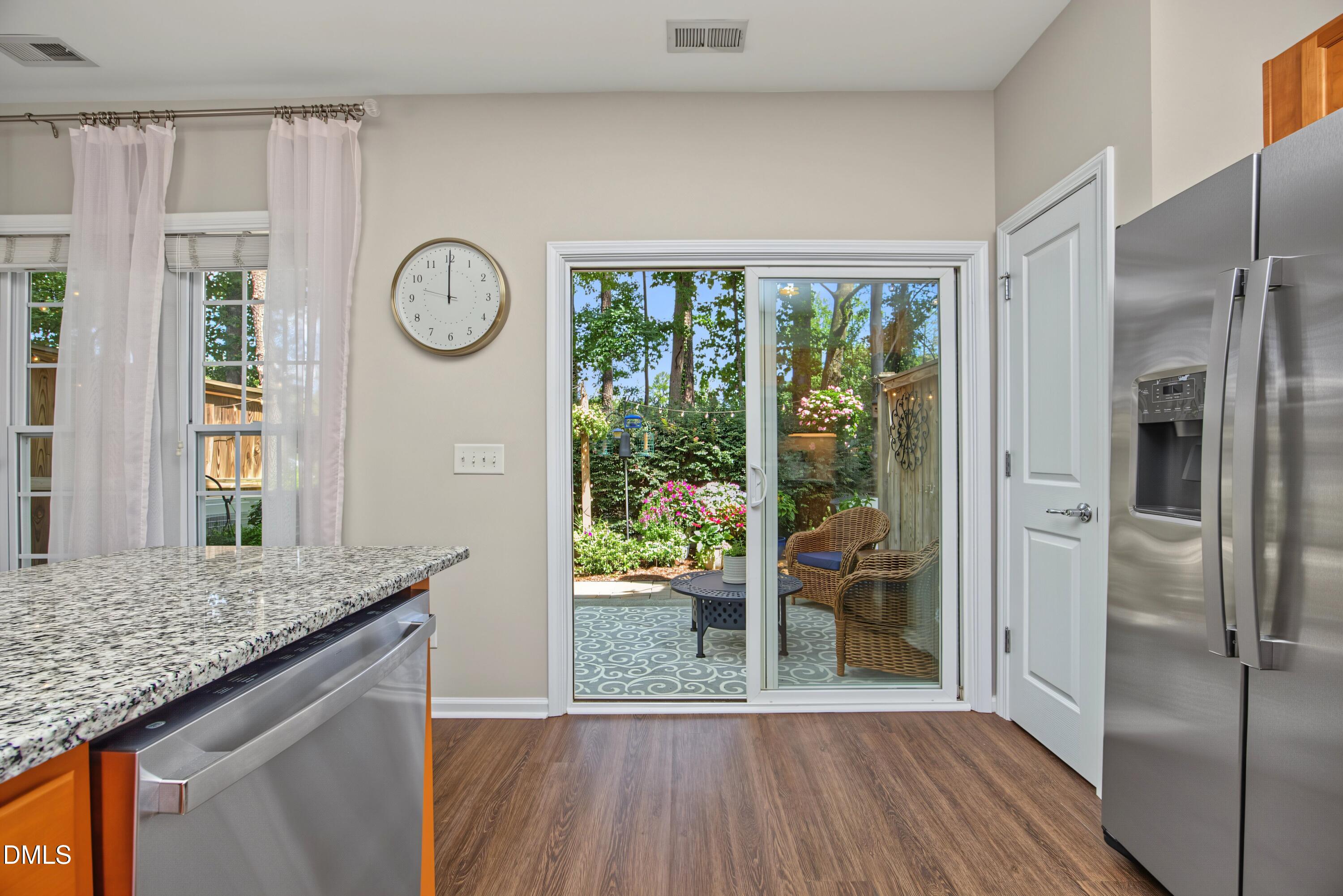 8618 Redcrest Place Property Photo 14
