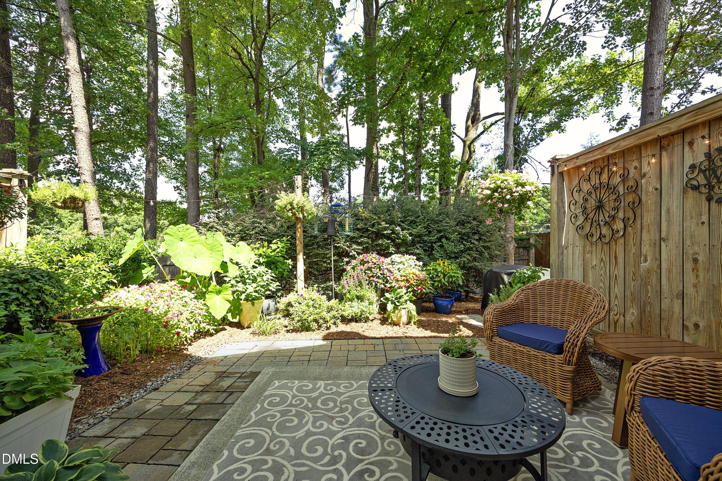 8618 Redcrest Place Property Photo 15