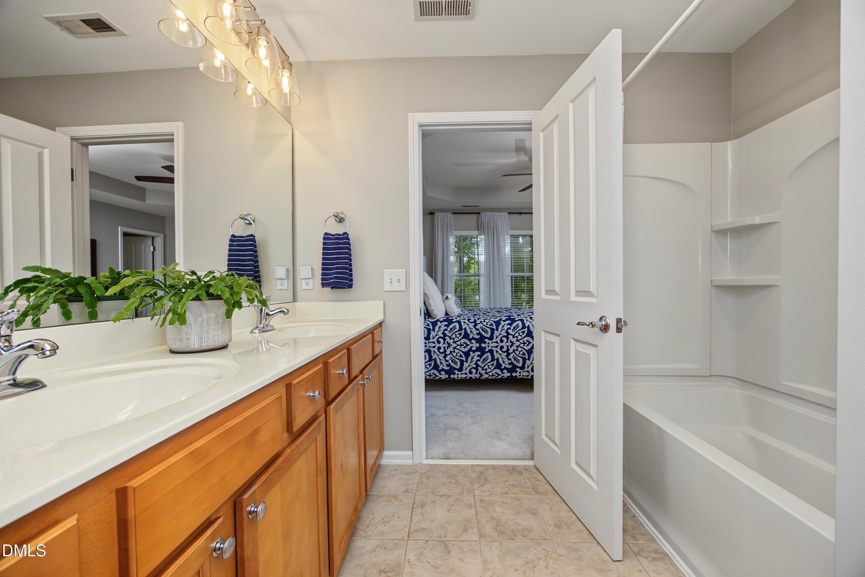 8618 Redcrest Place Property Photo 22