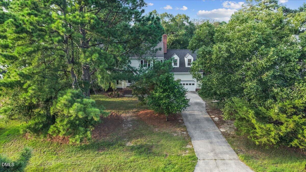 202 N Marion Drive Property Photo 3
