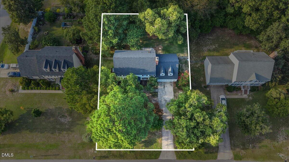 202 N Marion Drive Property Photo 9