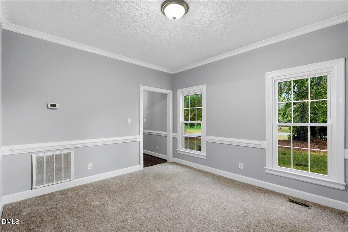 202 N Marion Drive Property Photo 28