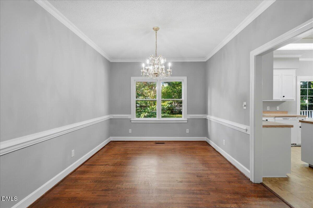 202 N Marion Drive Property Photo 29