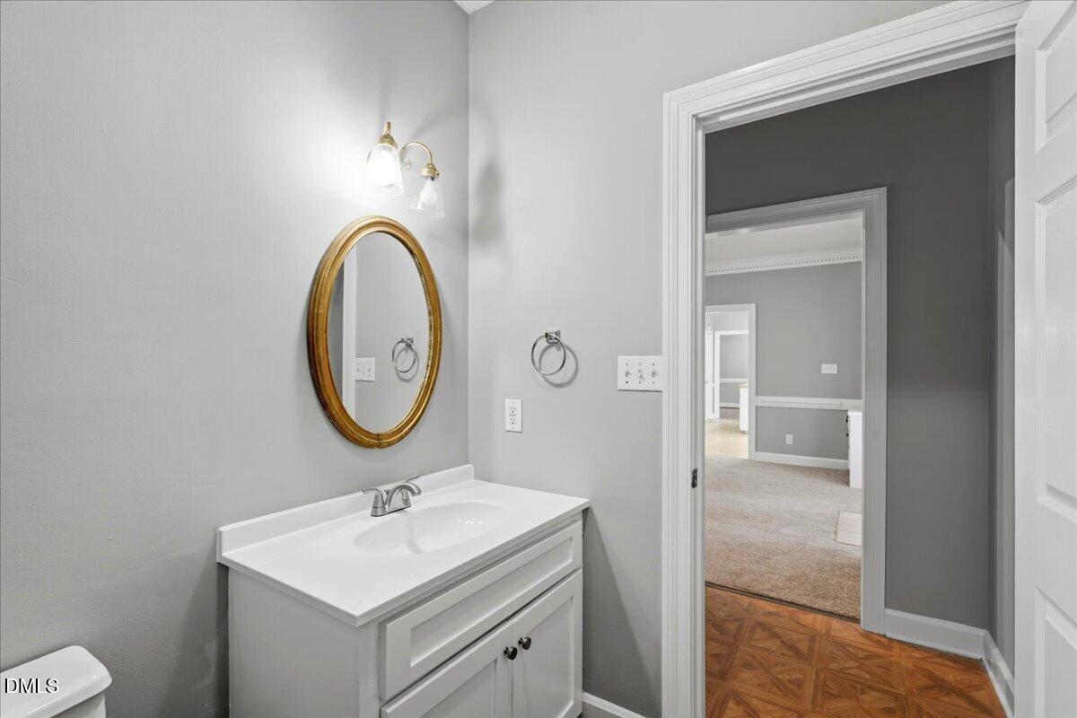 202 N Marion Drive Property Photo 31
