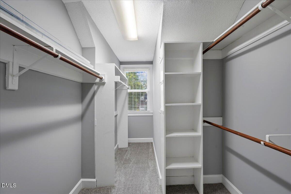202 N Marion Drive Property Photo 36