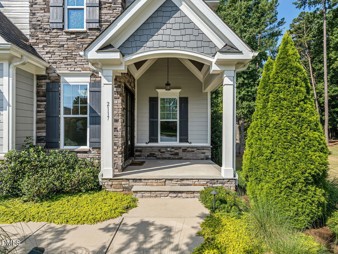 2117 Bee Cave Court Property Photo 4