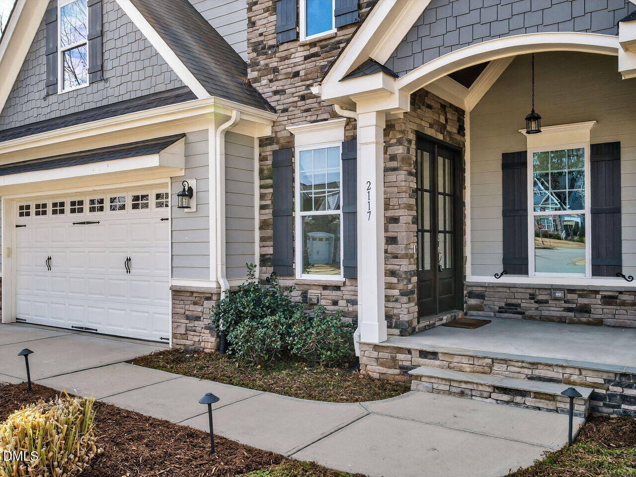 2117 Bee Cave Court Property Photo 8