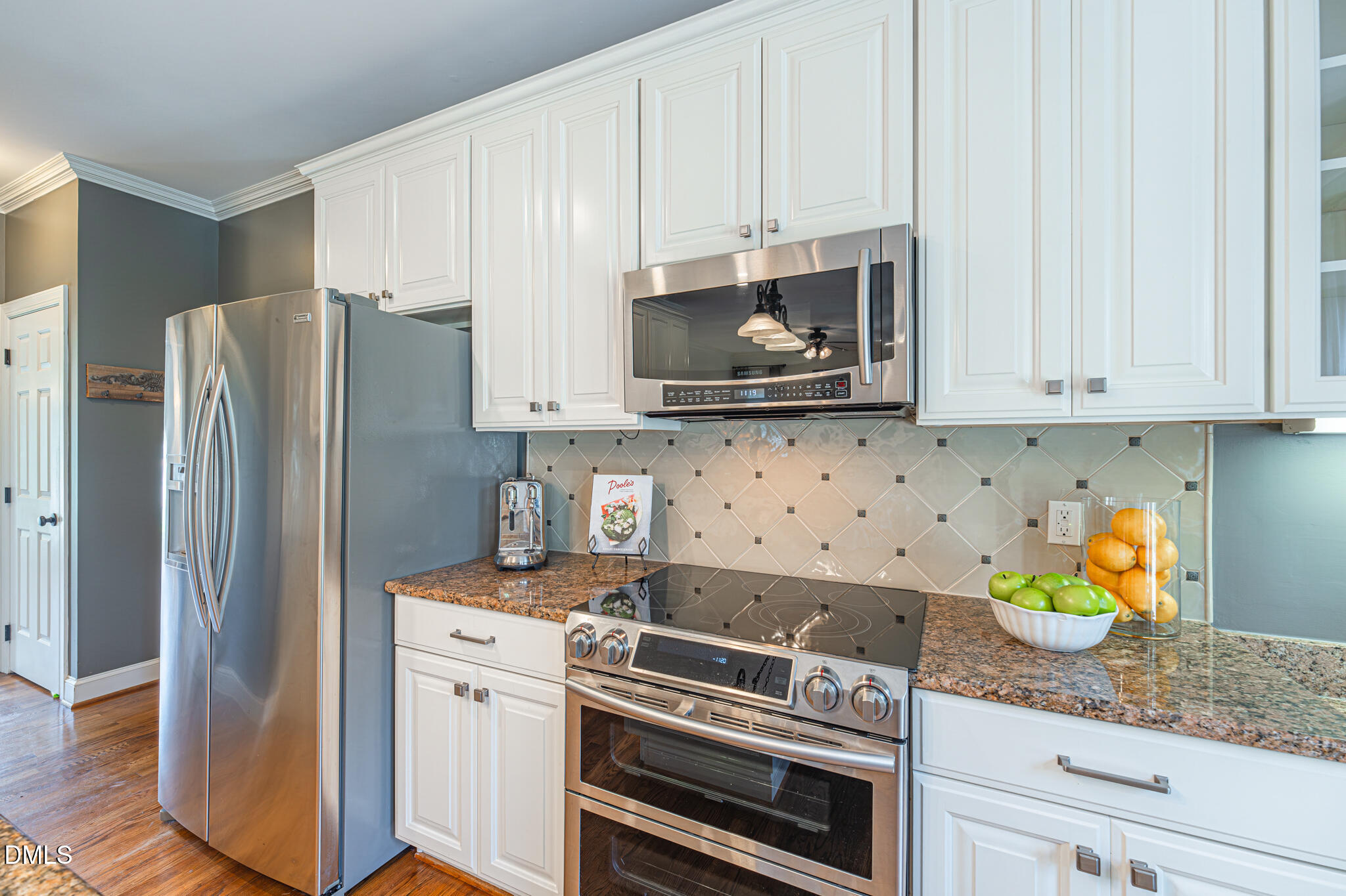 105 Silk Leaf Court Property Photo 11