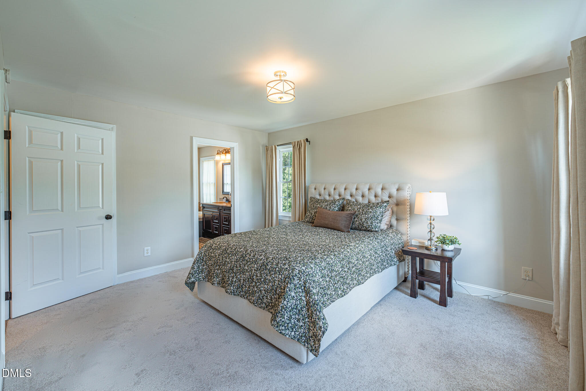 105 Silk Leaf Court Property Photo 20