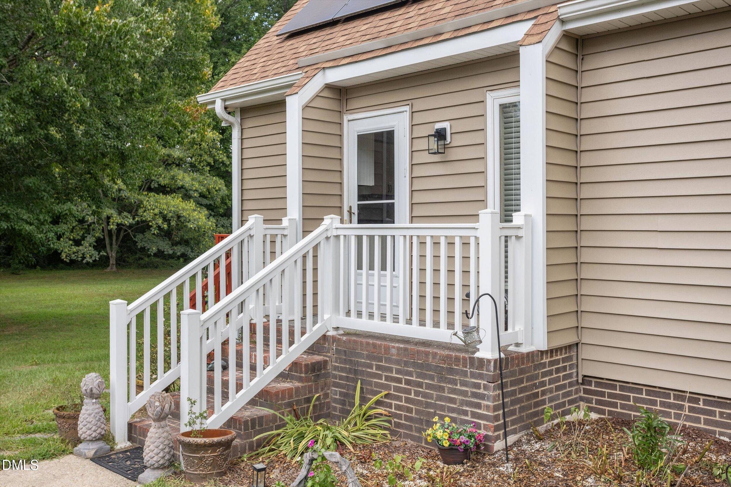 116 Bridle Trail Property Photo 4