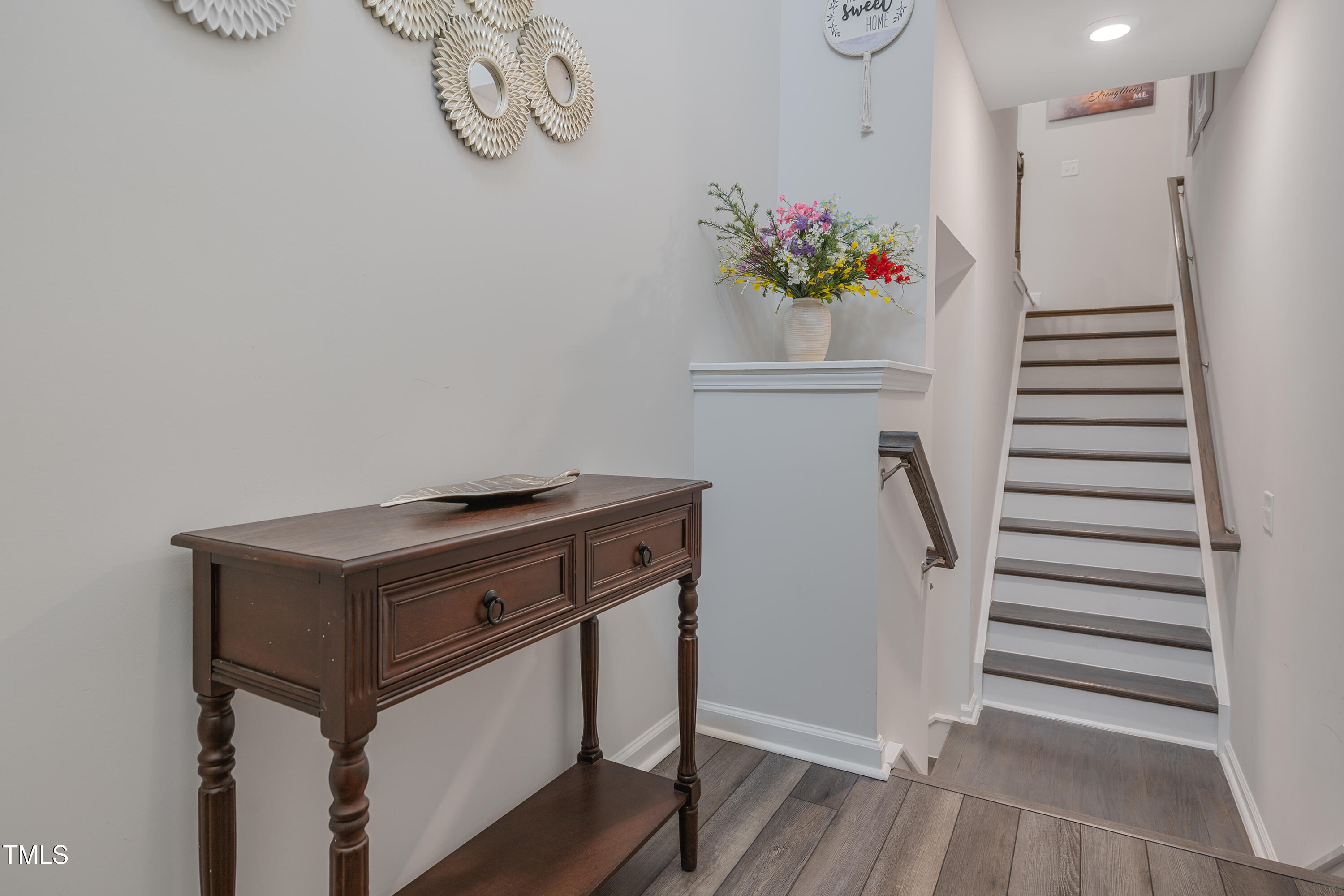 5922 Kayton Street Property Photo 9