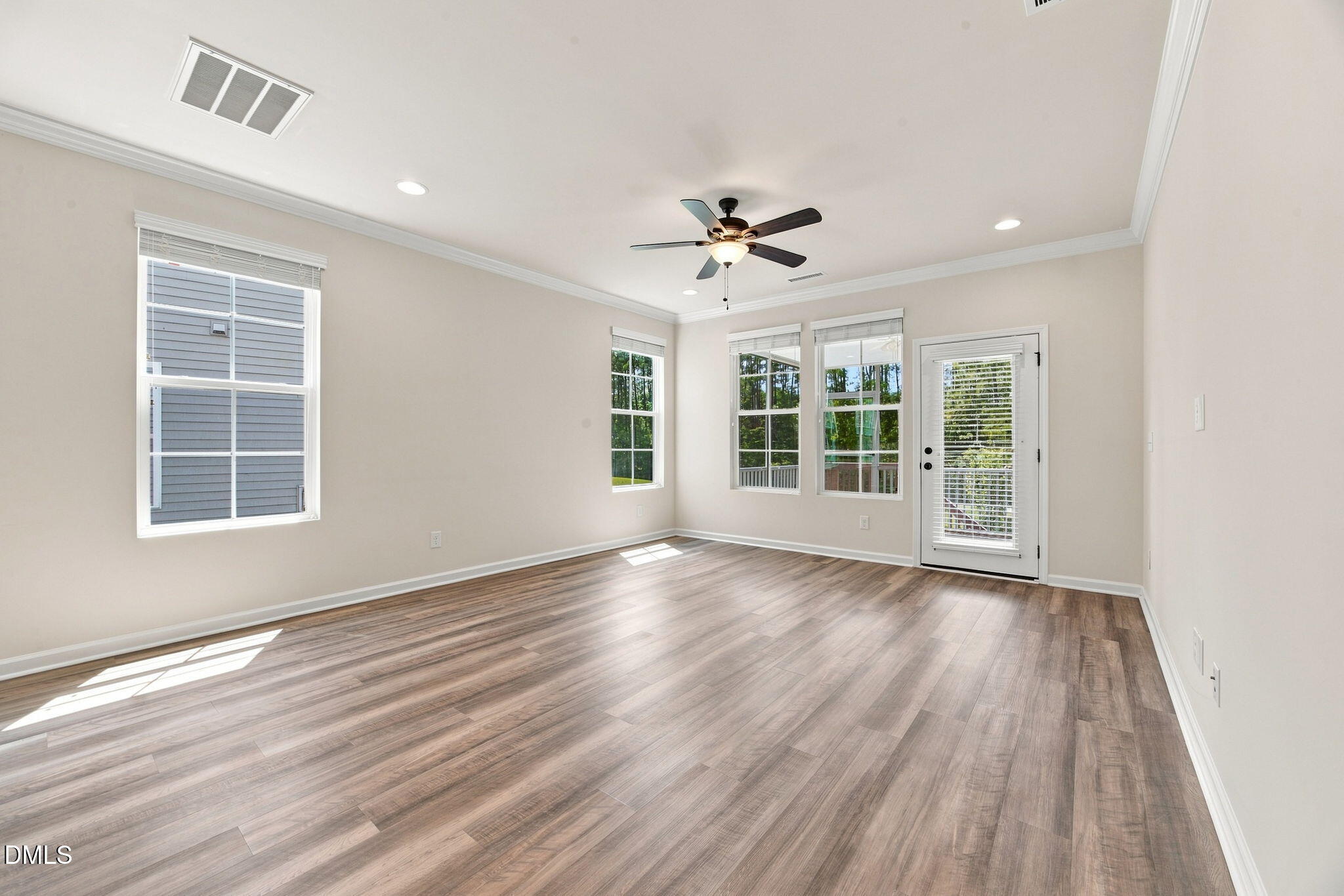 1306 Southpoint Trail Property Photo 6