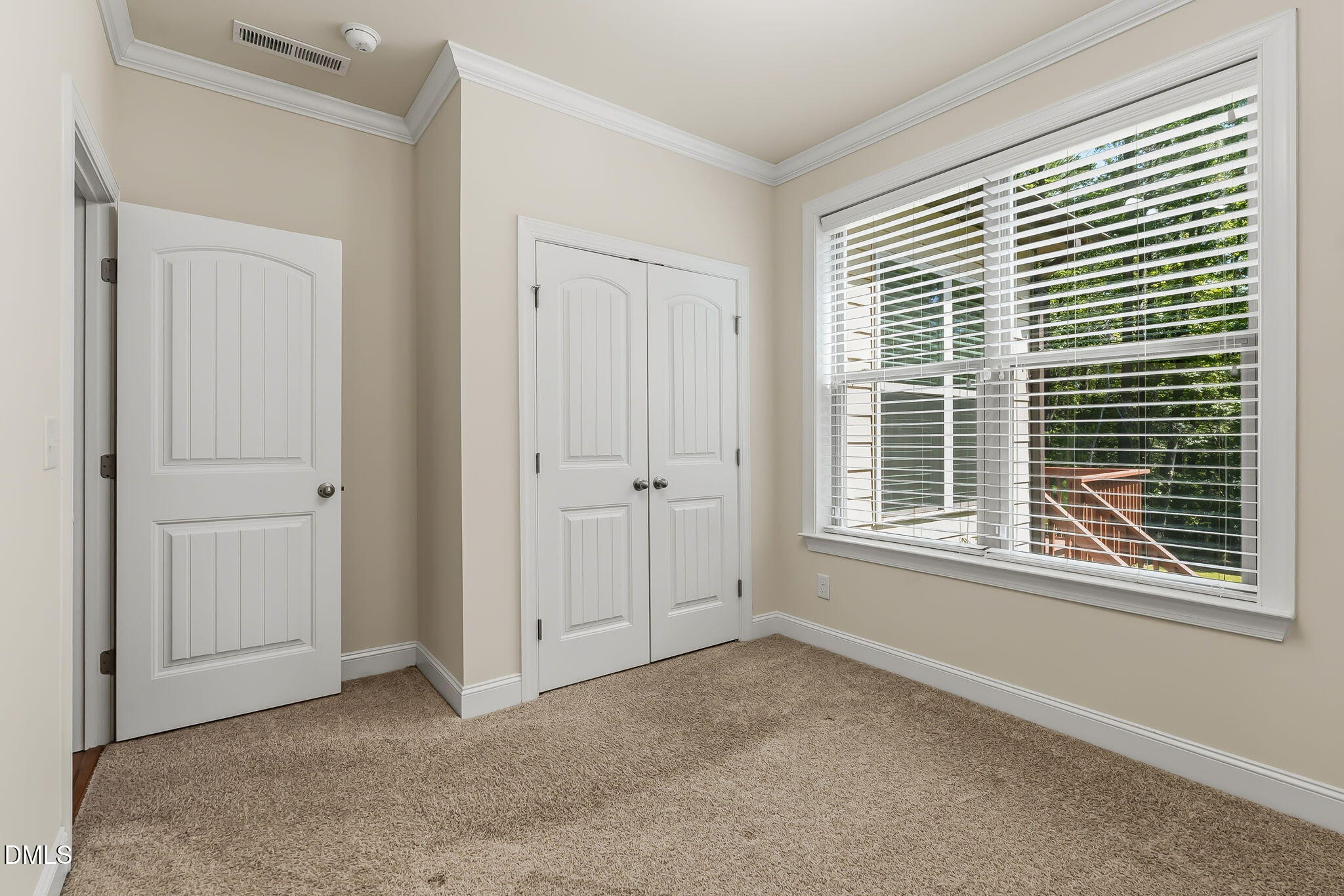 305 Herberts Corner Court Property Photo 27