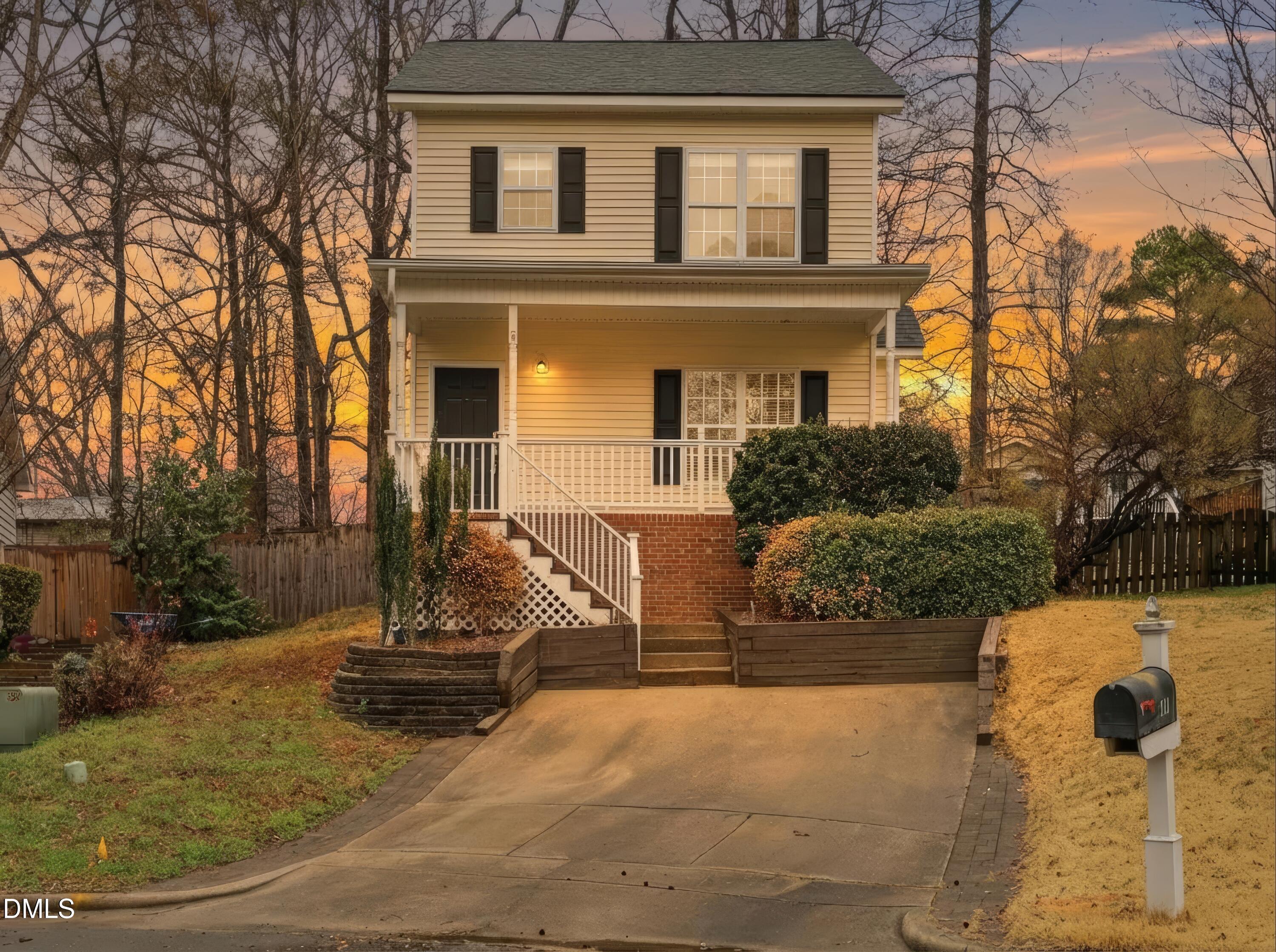 111 Lemon Drop Circle Property Photo 2
