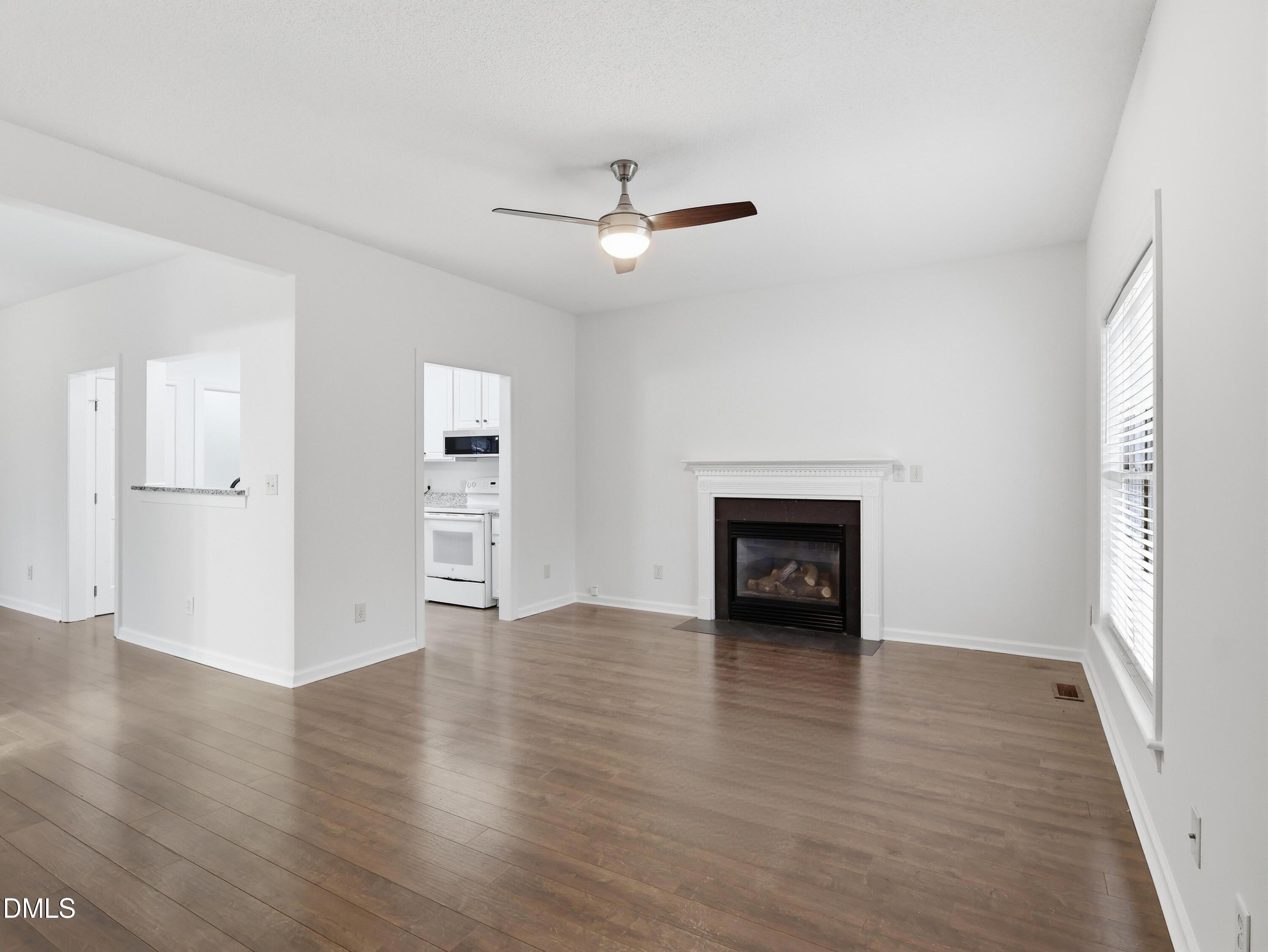 111 Lemon Drop Circle Property Photo 6