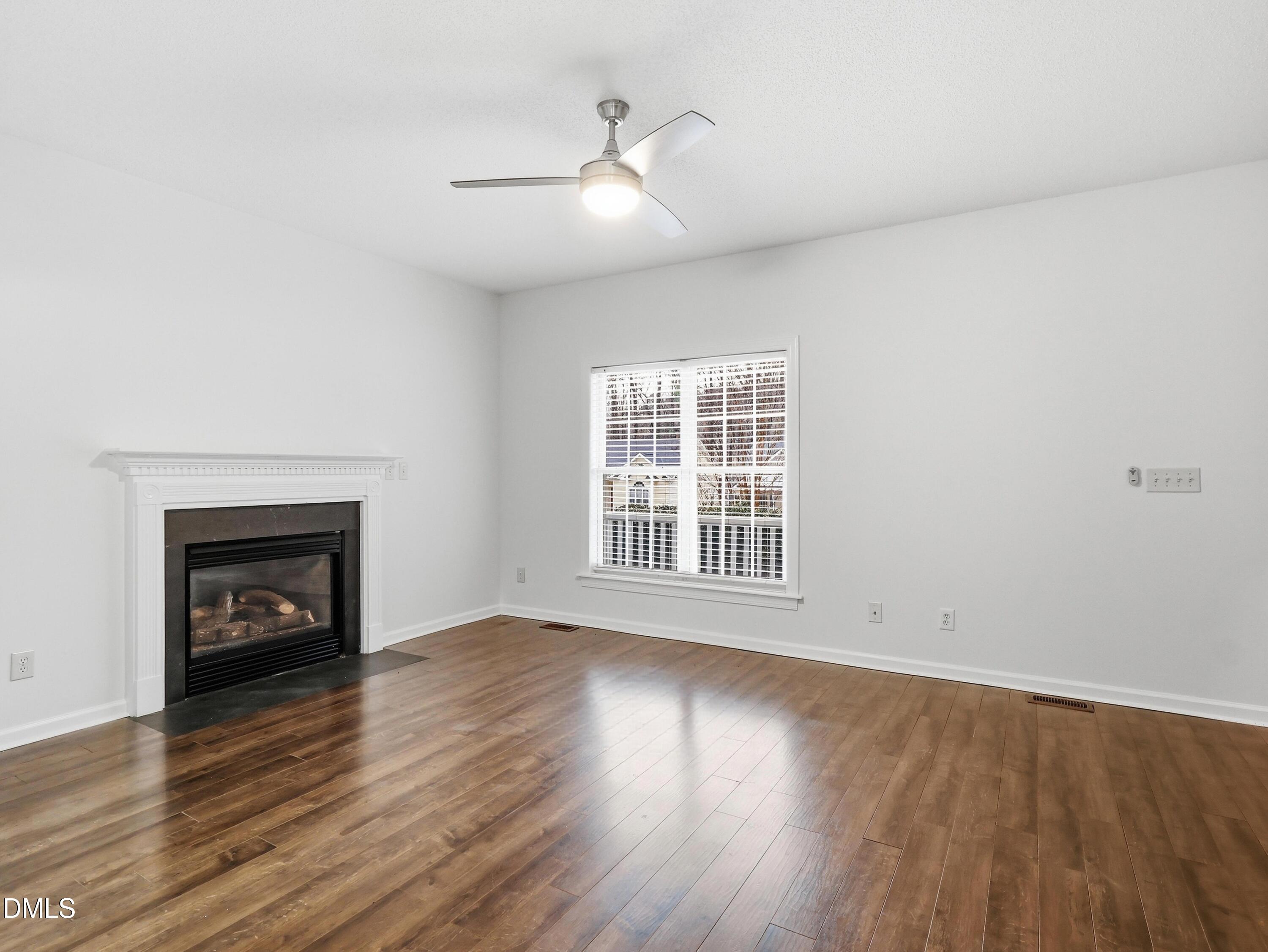 111 Lemon Drop Circle Property Photo 7