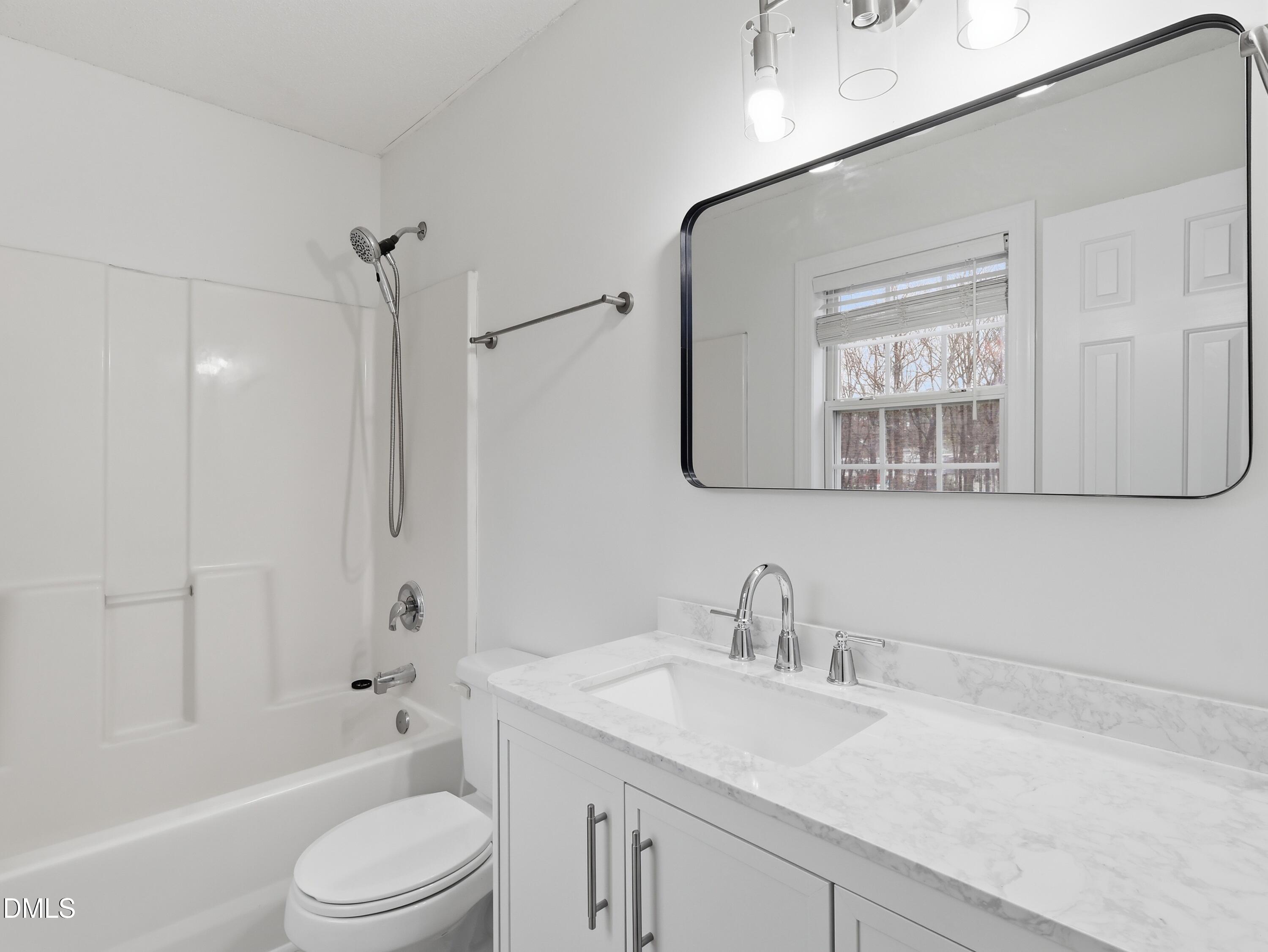 111 Lemon Drop Circle Property Photo 17