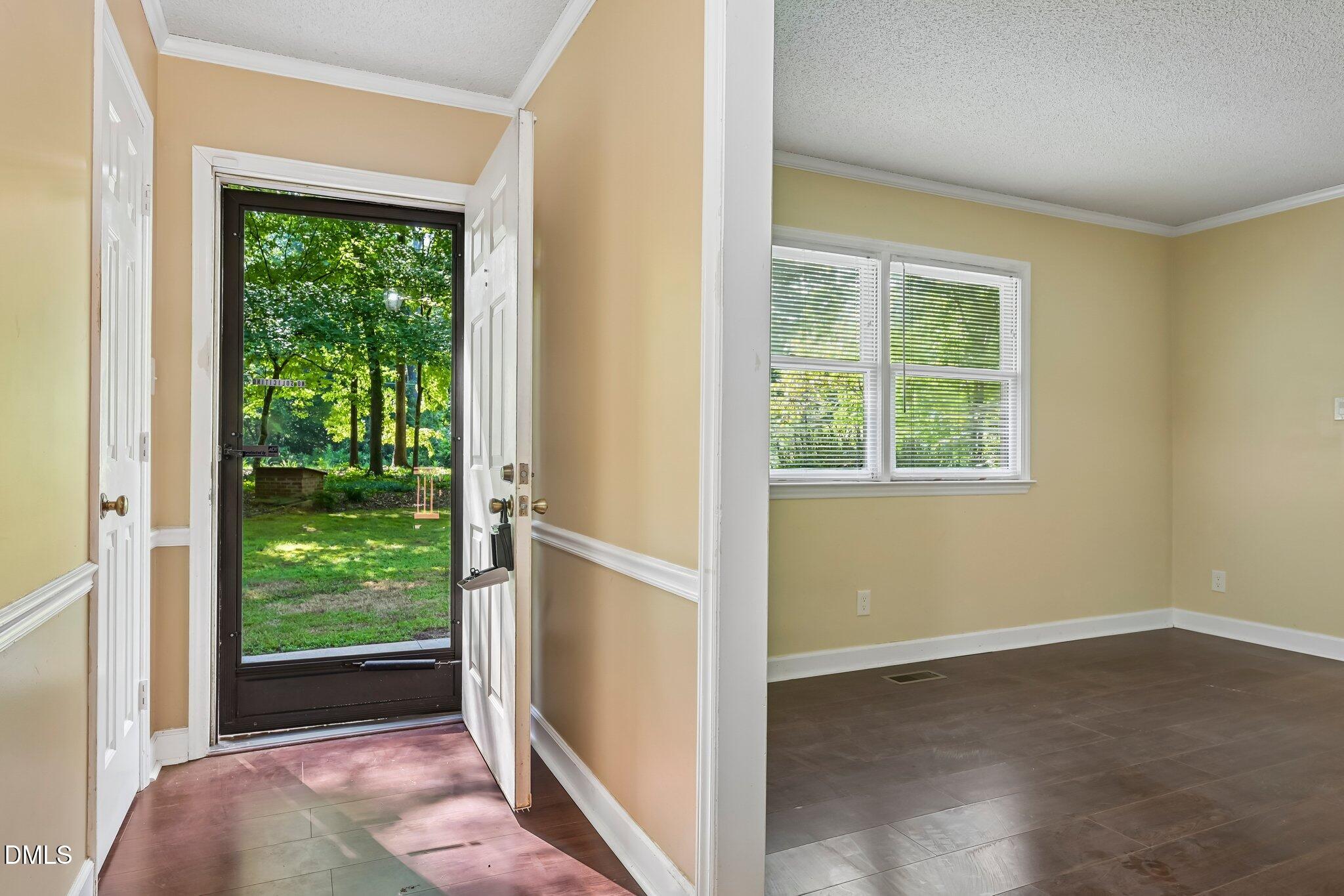 5103 Lazywood Lane Property Photo 4