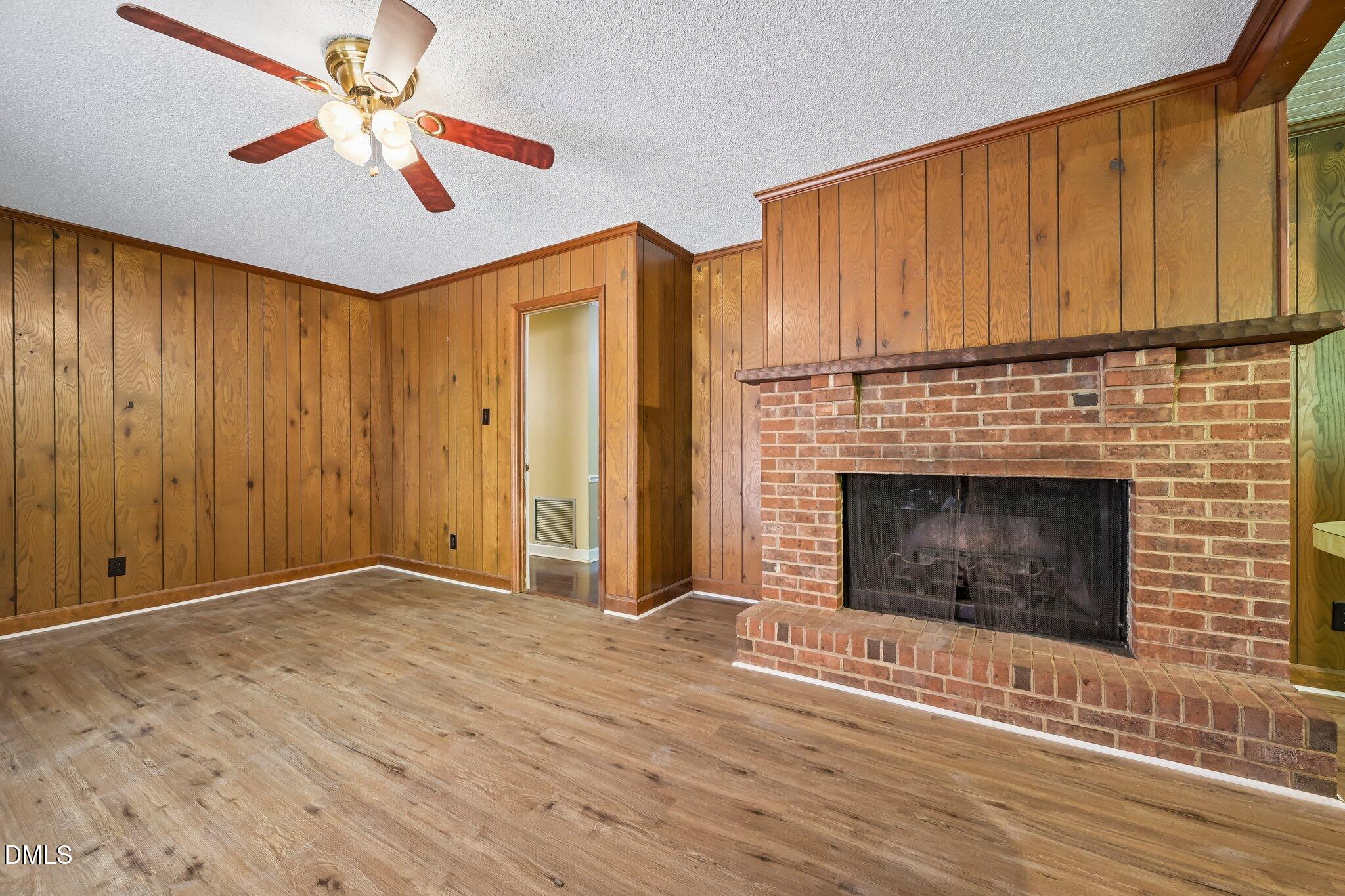 5103 Lazywood Lane Property Photo 5