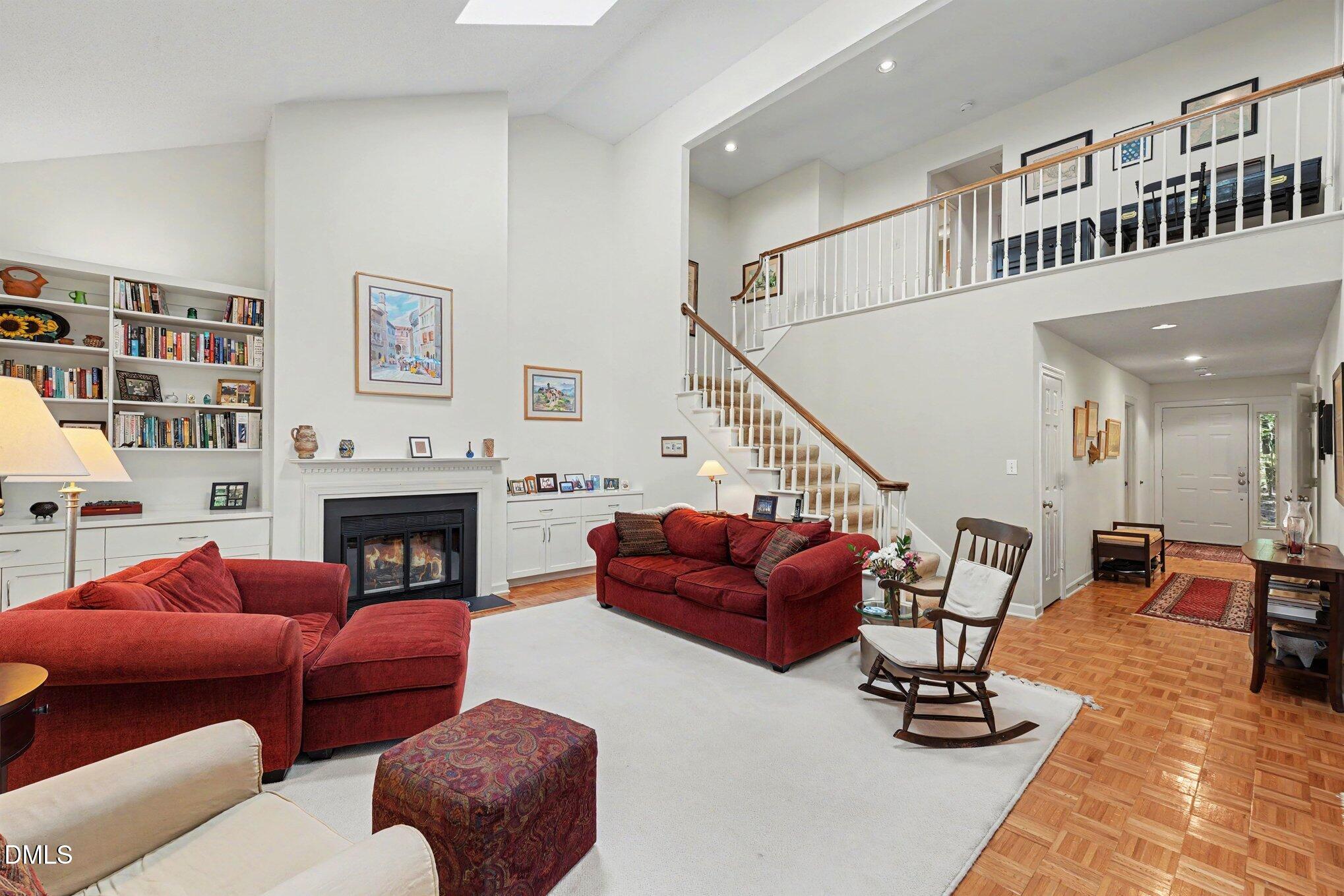486 Beechmast Property Photo 2