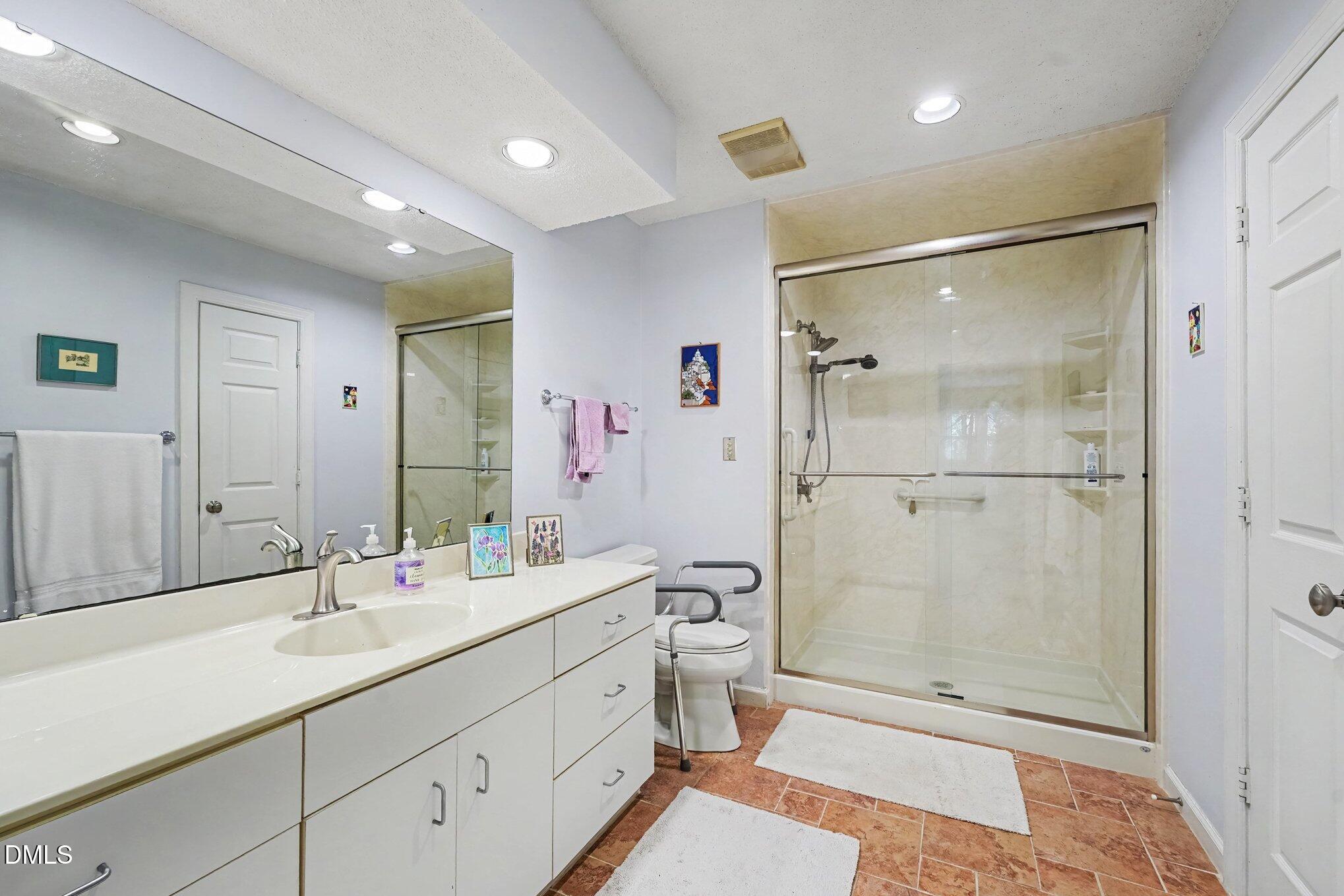 486 Beechmast Property Photo 14