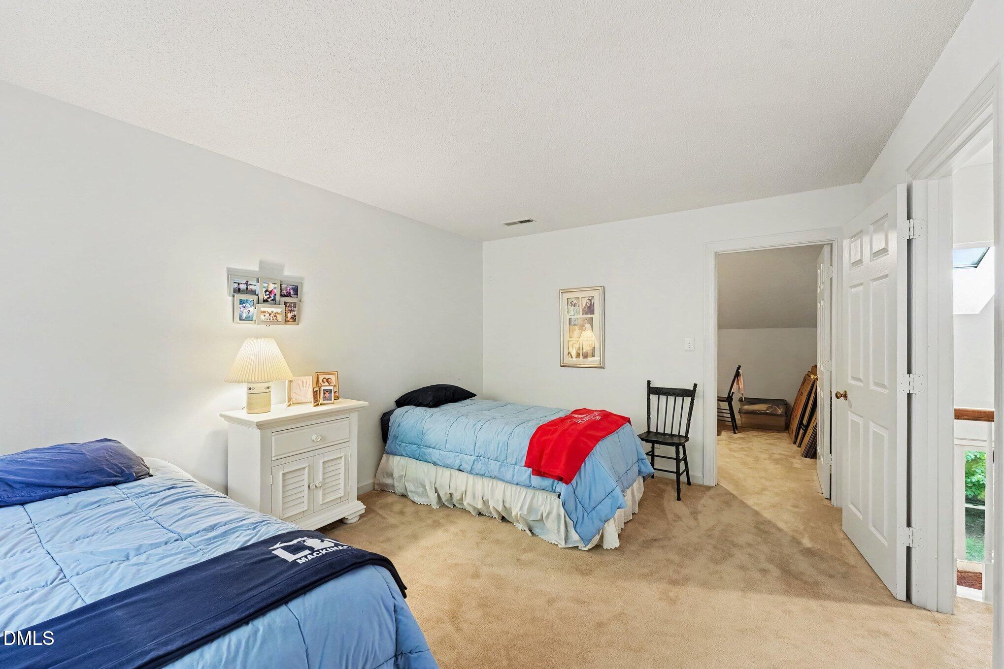 486 Beechmast Property Photo 18
